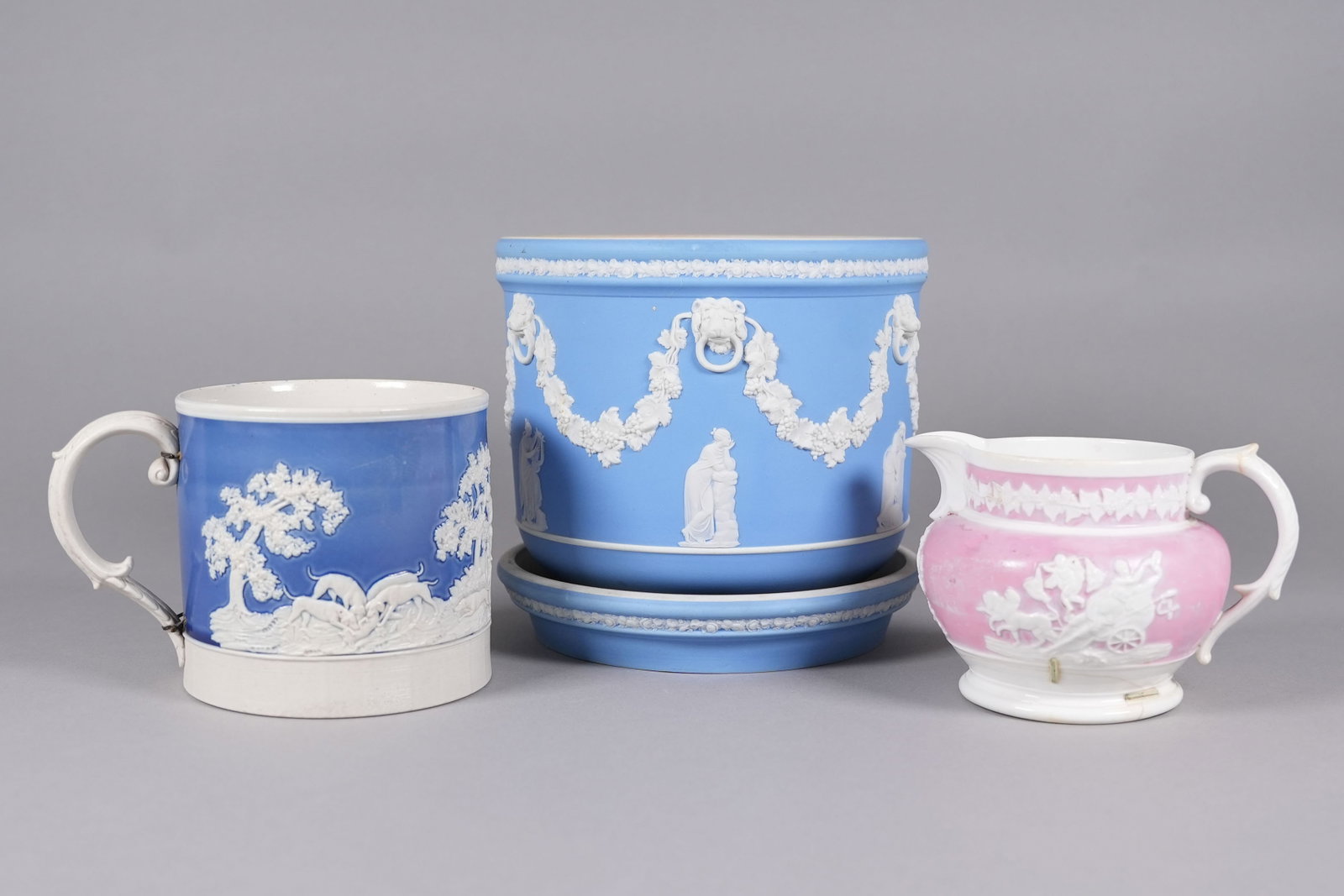 Lots Wedgwood ceramics estate: Lots Wedewood ceramics, from an estate. Largest H: 7.7" x W: 8."