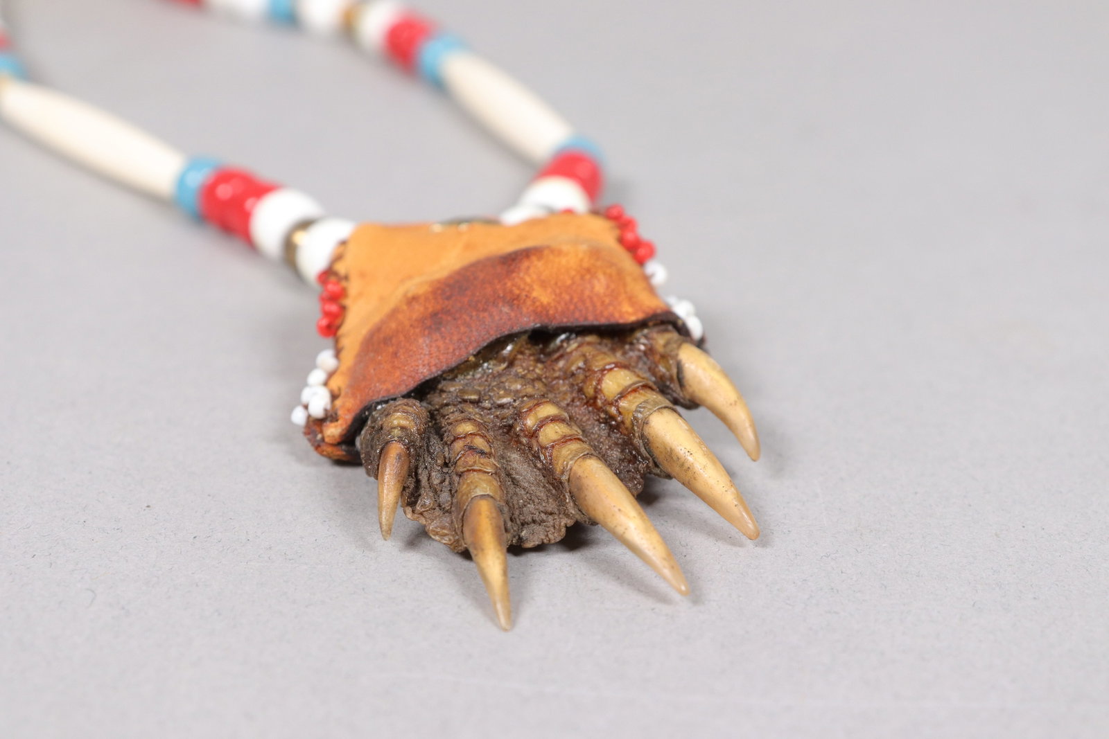 Lots tribal necklaces - 3