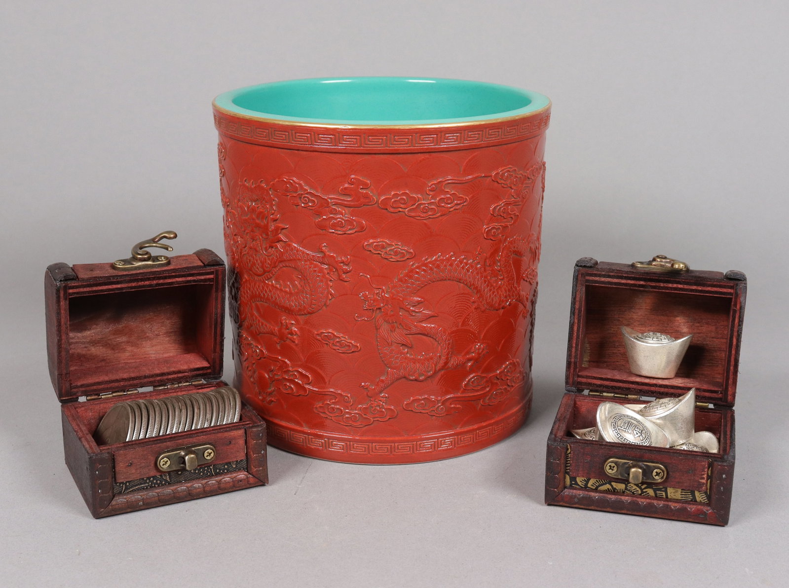 Lots Chinese ingots ungraded: Lots Chinese ingots ungraded. We do not guarantee its material, age, grading, carvings and engravings. All sales are final, no return. Condition selling it as is. Chinese large red carved brush