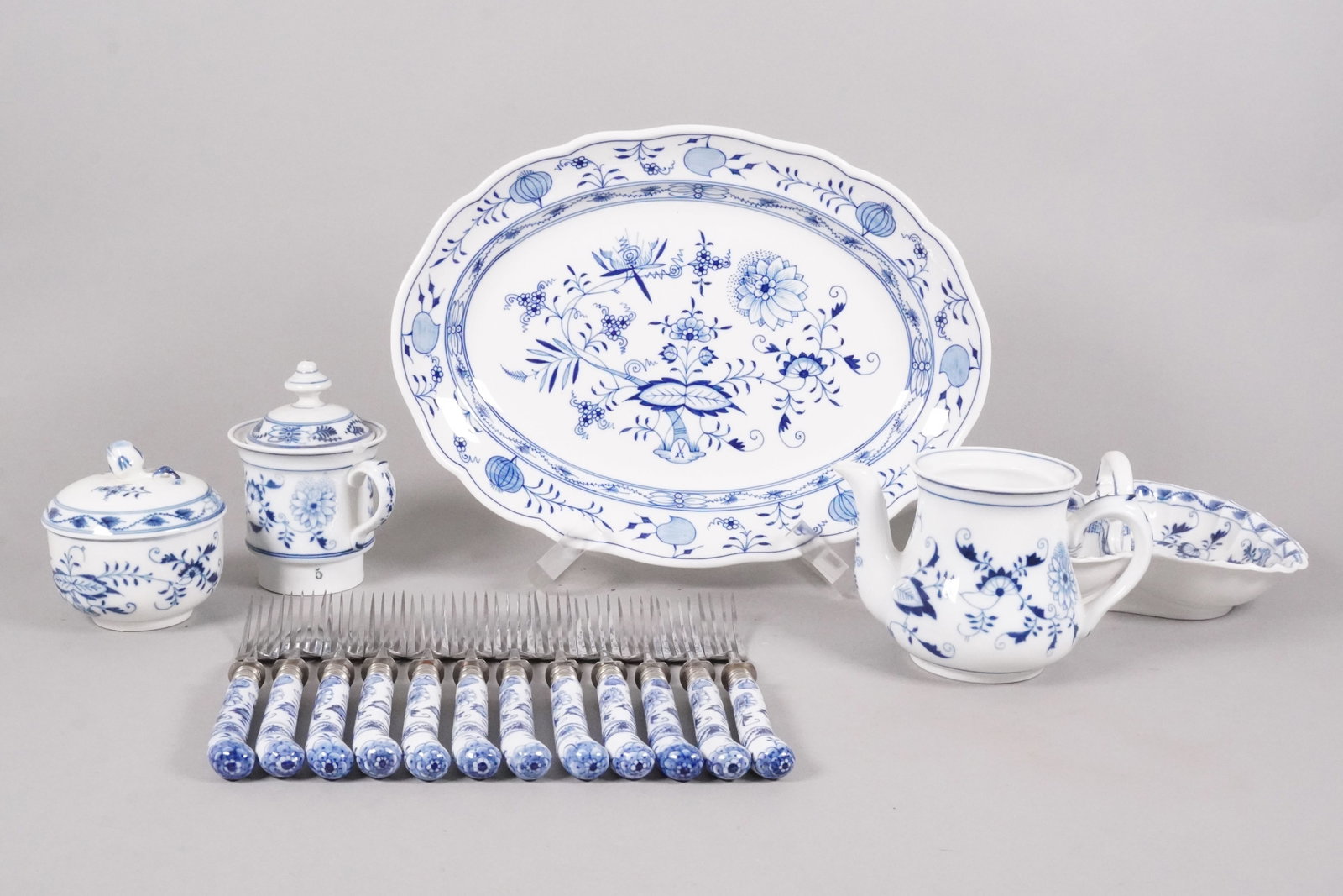 Lots Meissen porcelain items: Lots Meissen porcelain items. Largest H: 2" x W: 14."