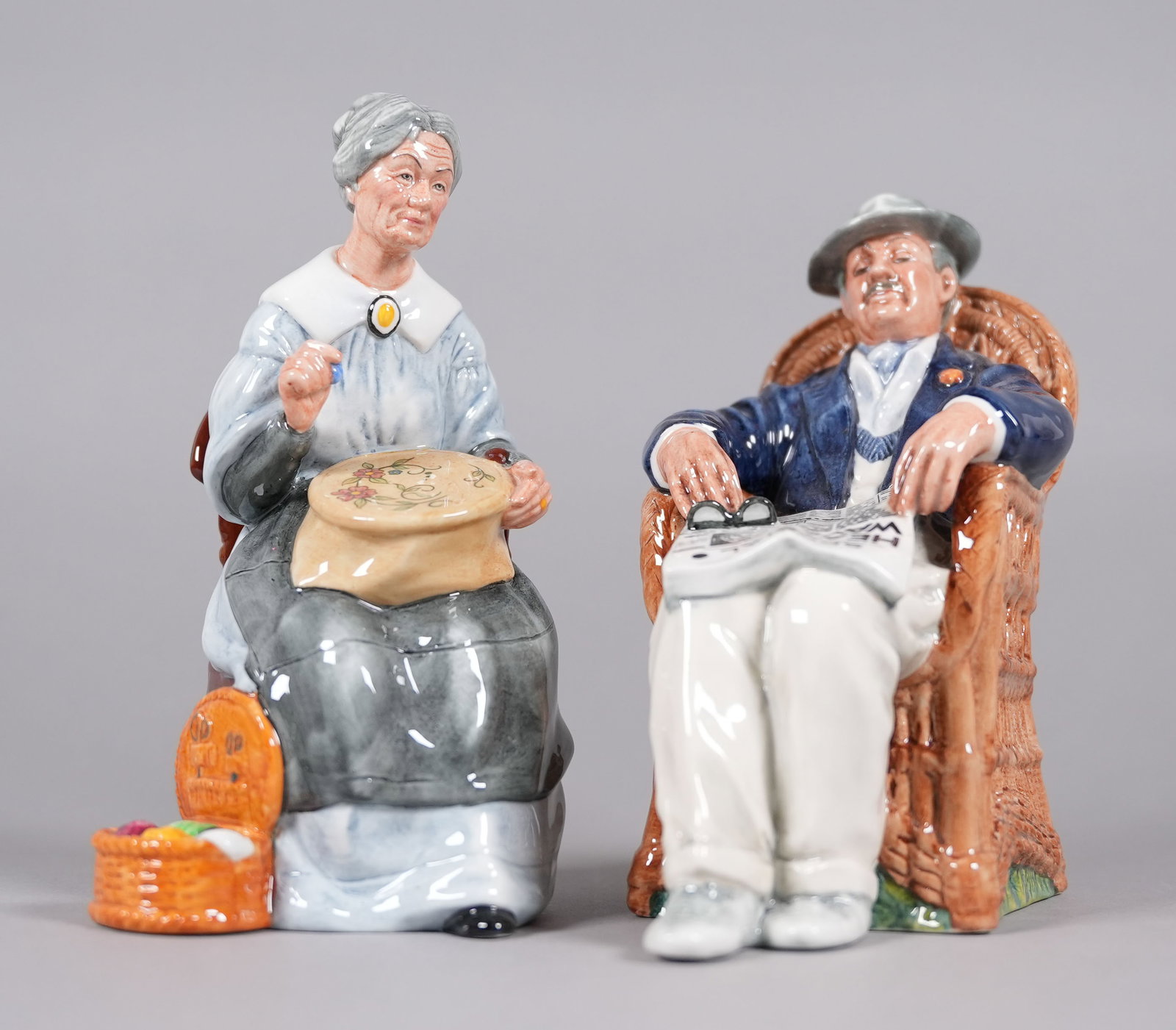 2 vintage Royal Doulton porcelain figurines: 2 vintage Royal Doulton porcelain figurines. H: 6.5" x W: 5.5."