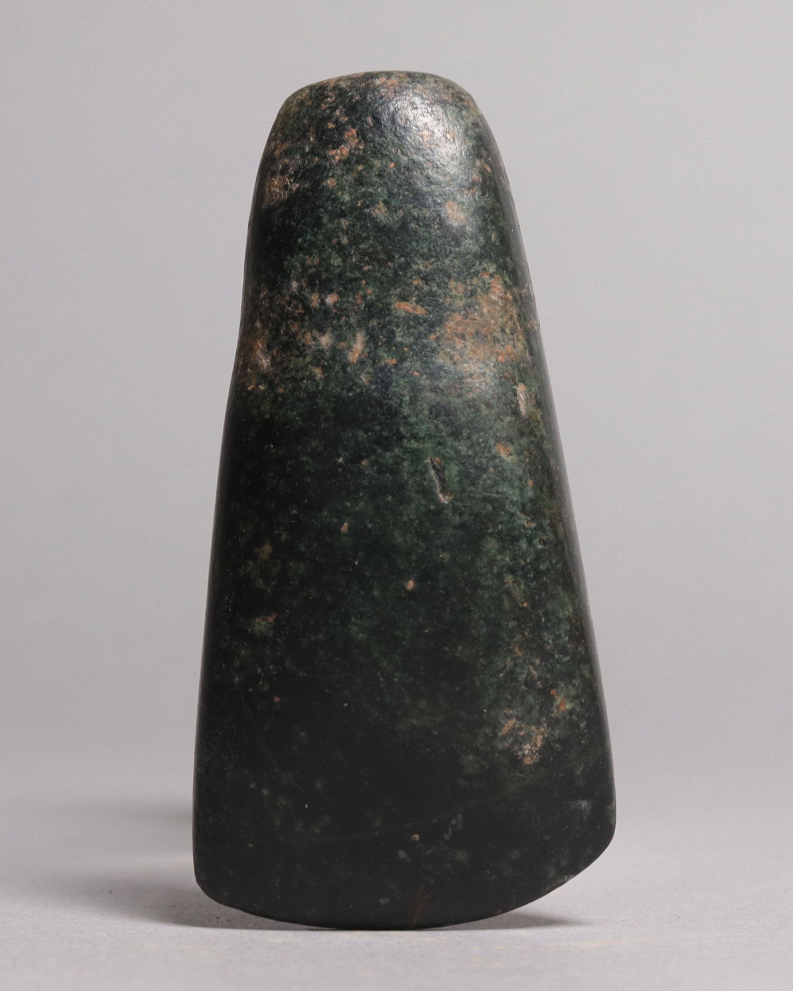 Important Pre-Columbian celt: Important Pre-Columbiain celt, jade. From a major estate. H: 3" x W: 1.75."
