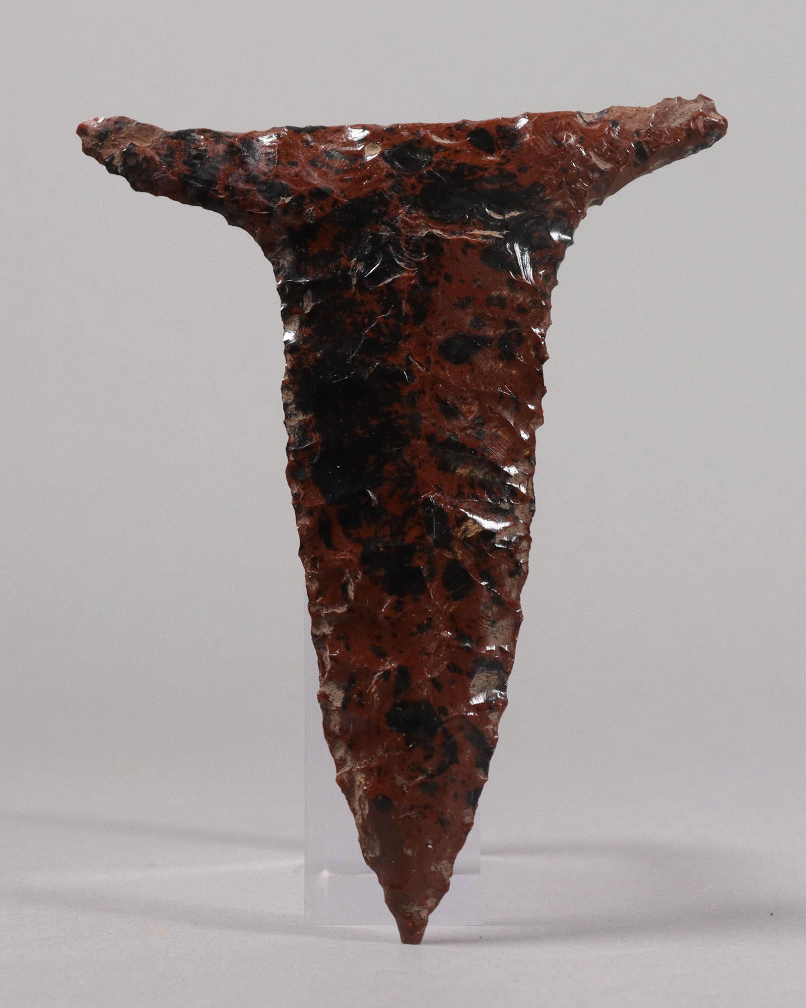 Pre-Columbian obsidian carved tool: Pre-Columbian obsidian carved large tool. From an estate. H: 4.25" x W: 3.5."