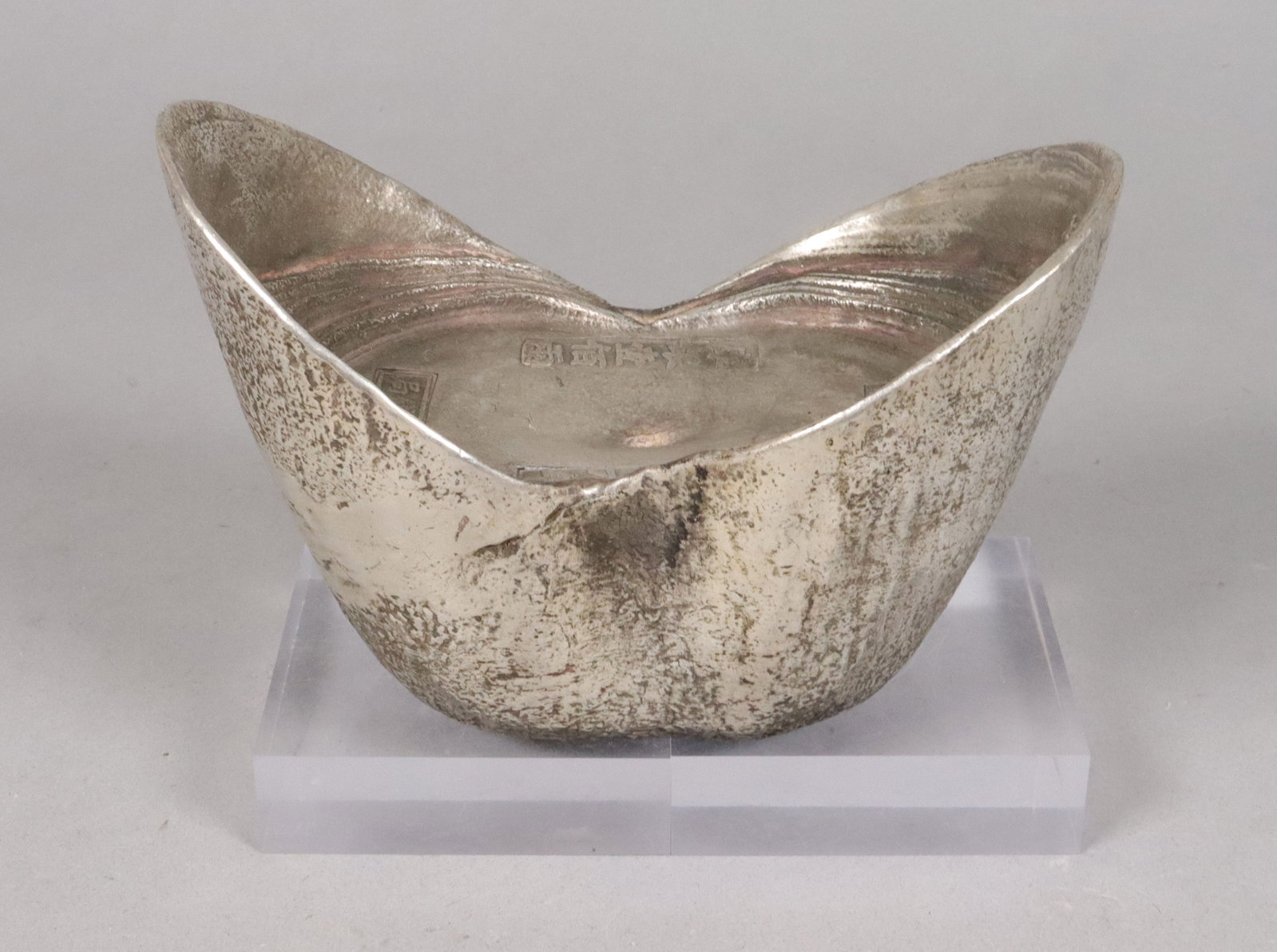 Chinese fine ingot ungraded: Chinese fine ingot ungraded. All sales are final, no rerturn. We do not guarantee its material, grading, engraving or age.