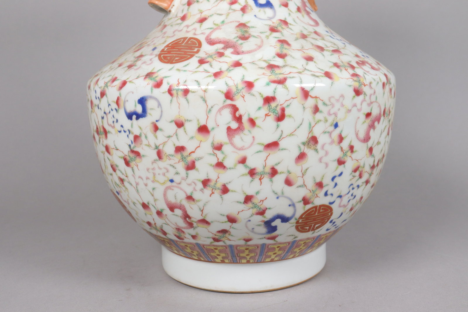 Chinese large handled vase - 4