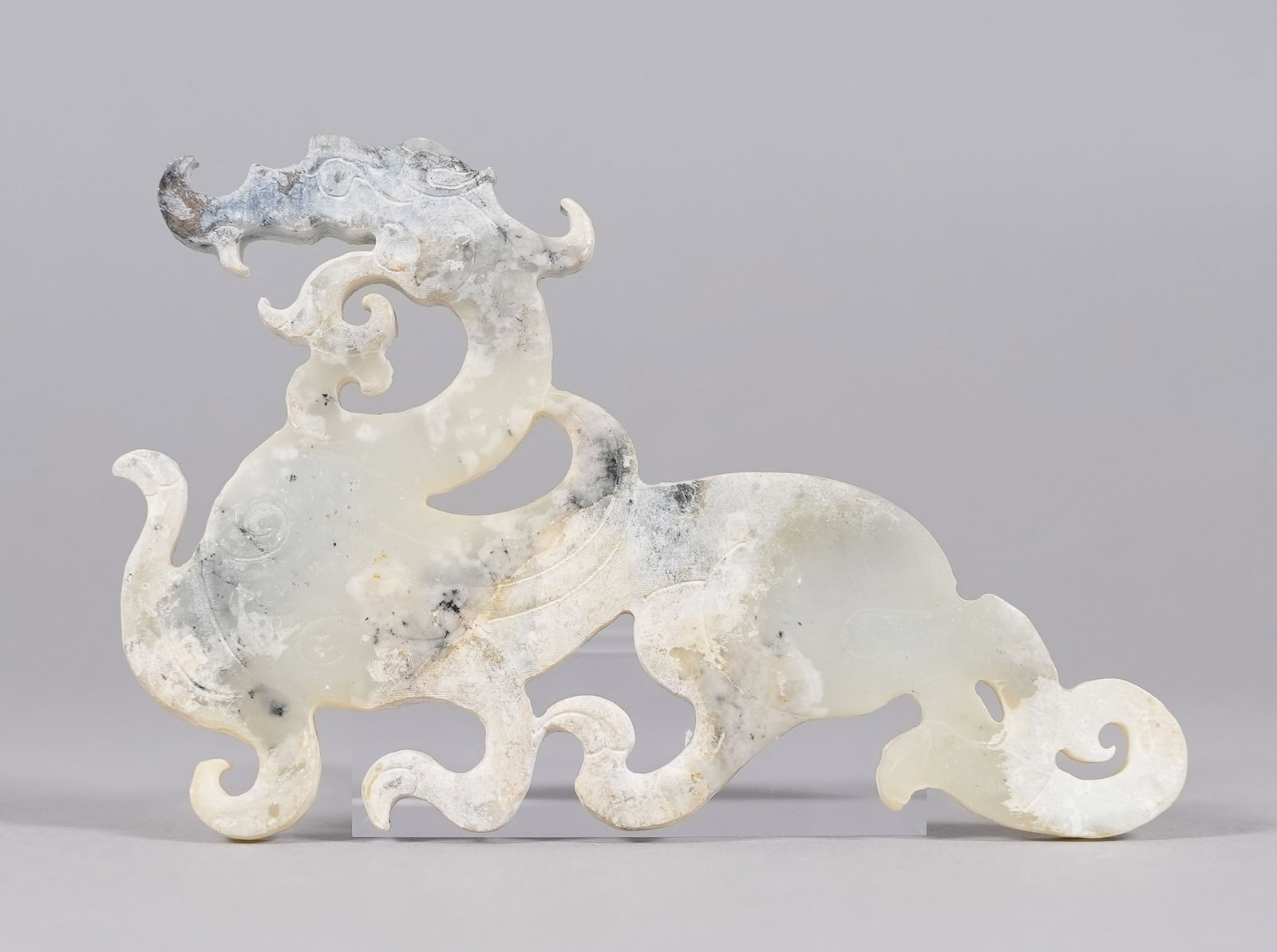 2 Chinese large jade ornaments: 2 Chinese large jade ornaments.