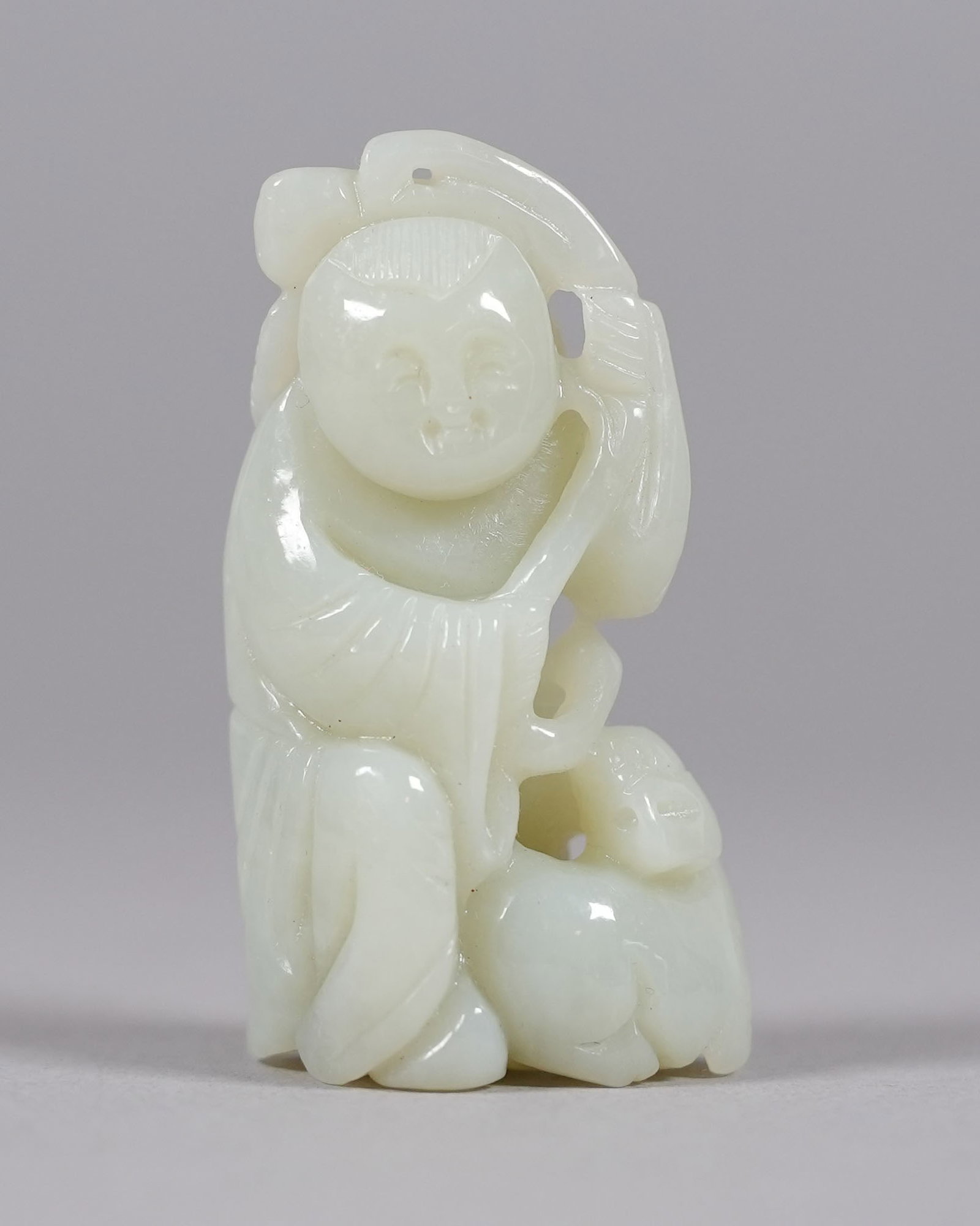 Chinese Qing dynasty jade boy: Chinese Qing dynasty jade boy, from an estate.