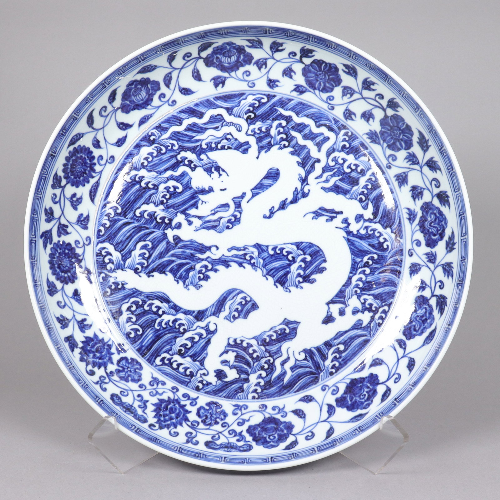 Chinese fine b/w dragon charger (1 of 6)