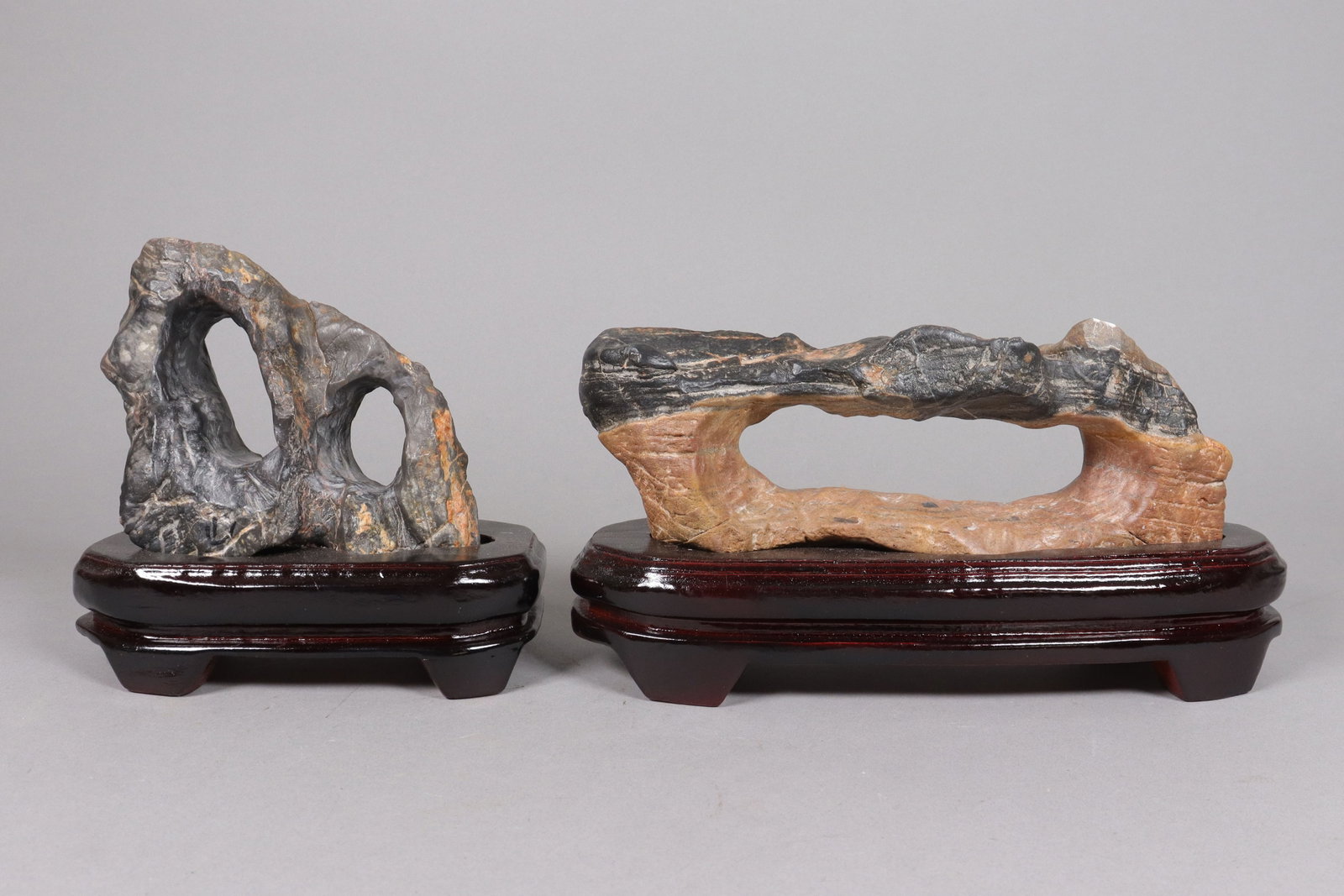 2 Chinese scholar rock estate: 2 Chinese scholar rock estate, heavy in weight.