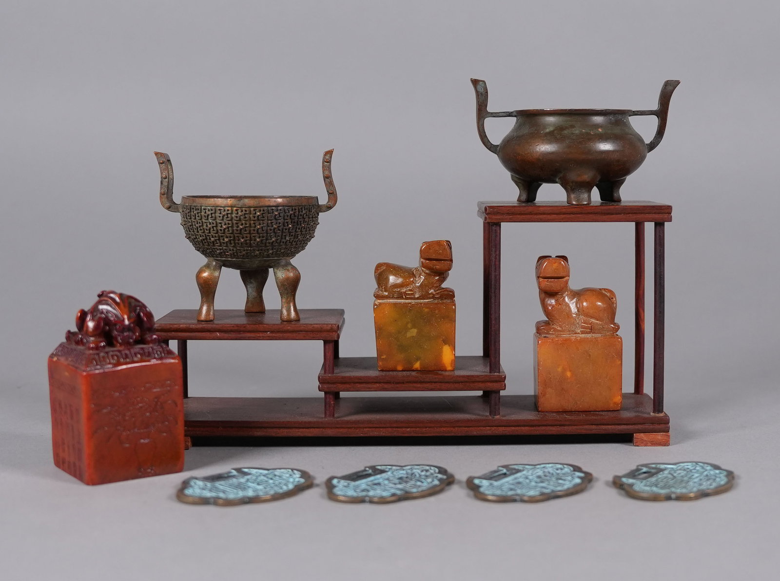 Lots Chinese estate items: Lots Chinese estate items.