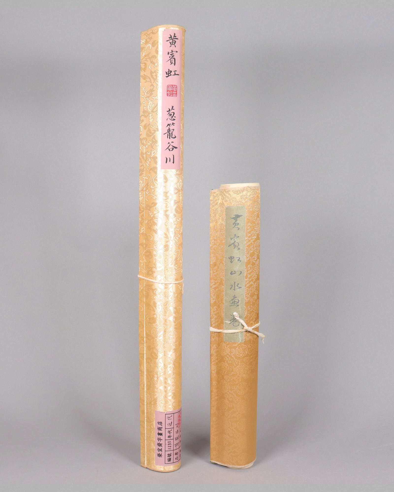 Lots Chinese fine art scrolls: Lots Chinese fine art scrolls.