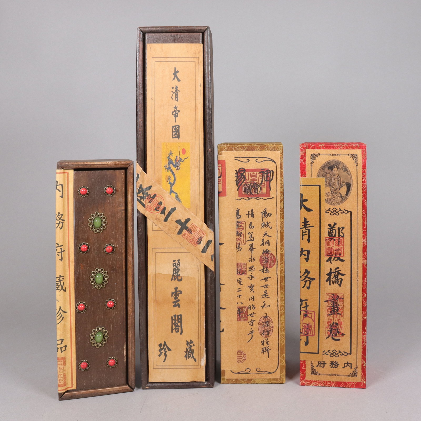Lots Chinese fine art scrolls: Lots Chinese fine art scrolls.