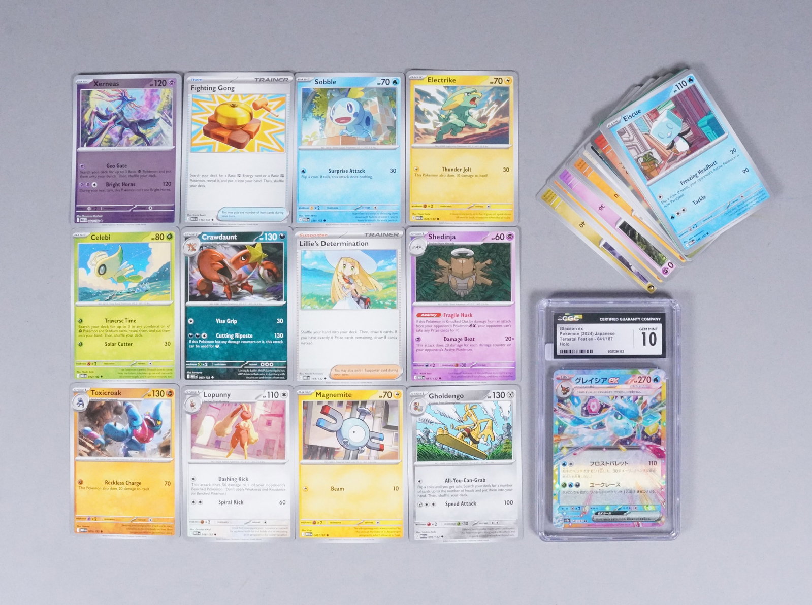 Lots Pokemon cards PSA: Lots Pokemon cards, one is PSA graded. From an estate.