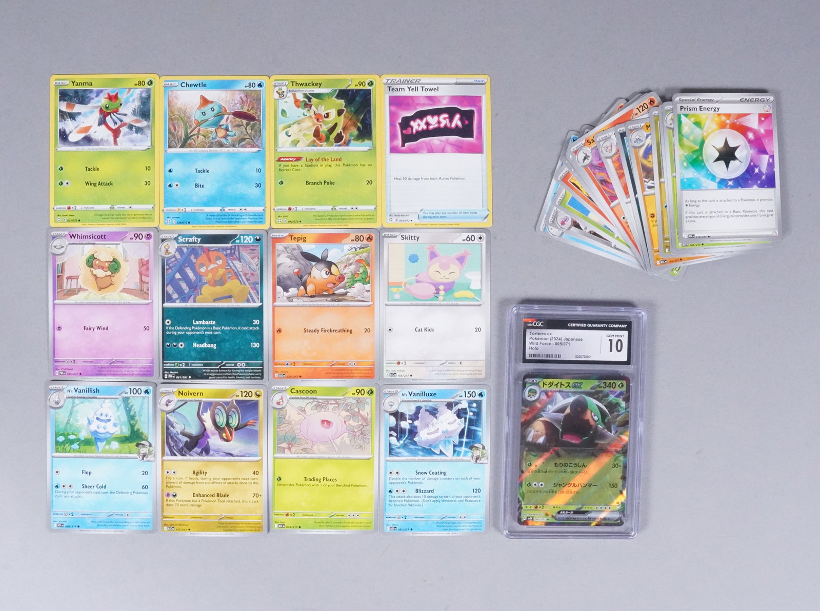 Lots Pokemon cards PSA: Lots Pokemon cards, one is PSA graded. From an estate.