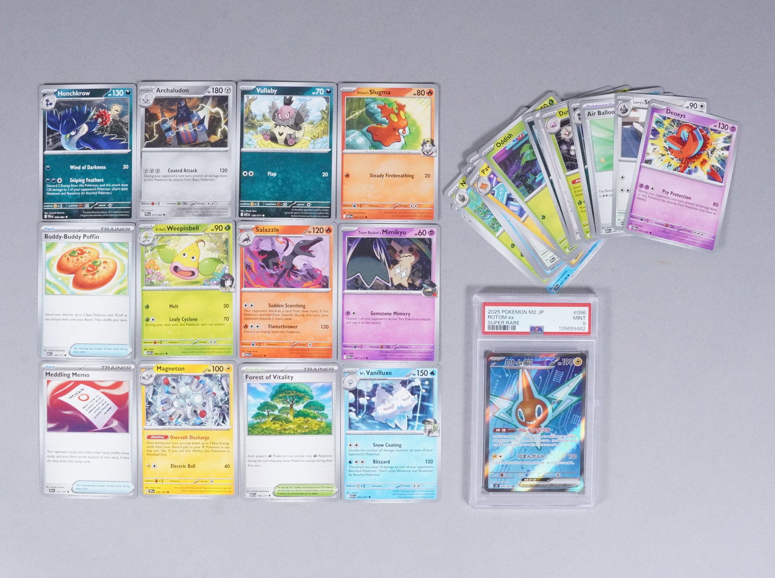 Lots Pokemon cards PSA: Lots Pokemon cards, one is PSA graded. From an estate.