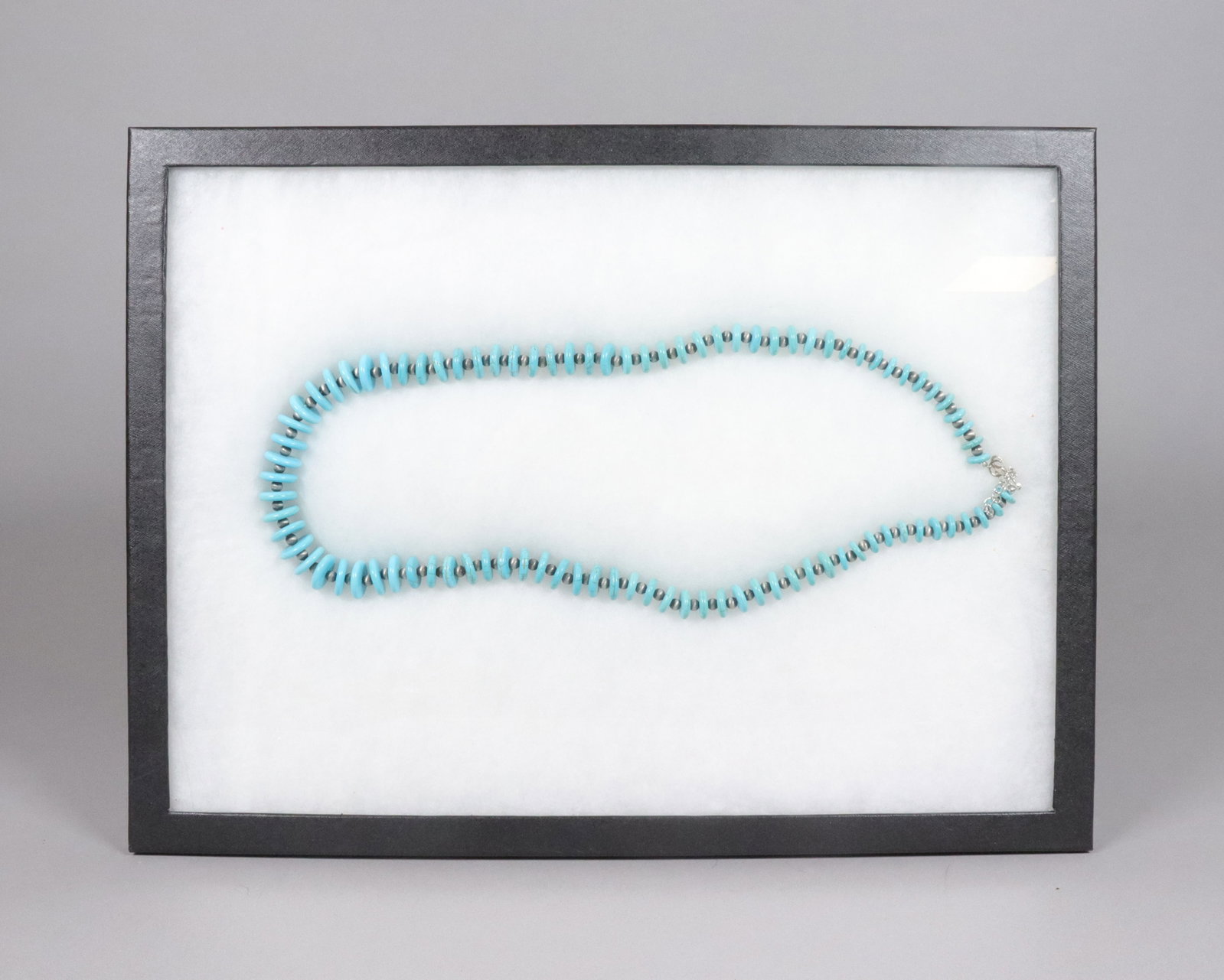 Vintage fine estate necklace: Vintage fine estate necklce.