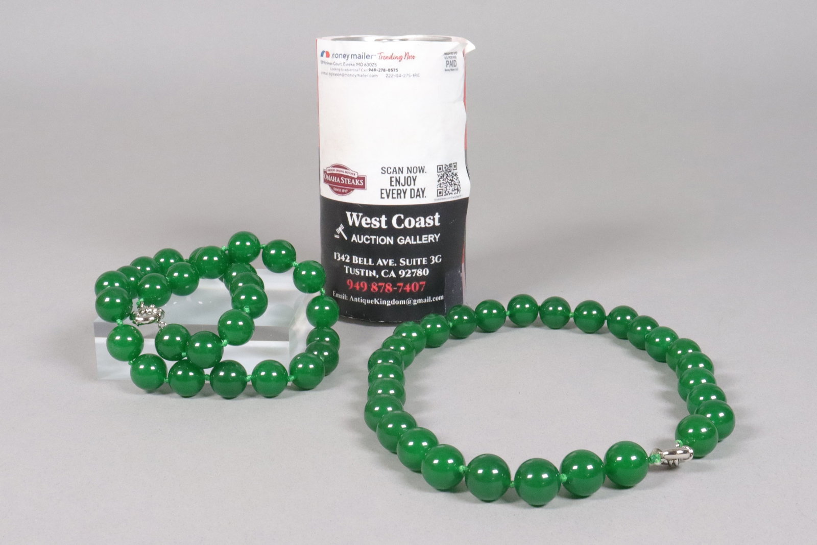2 Chinese apple green beaded items - 2