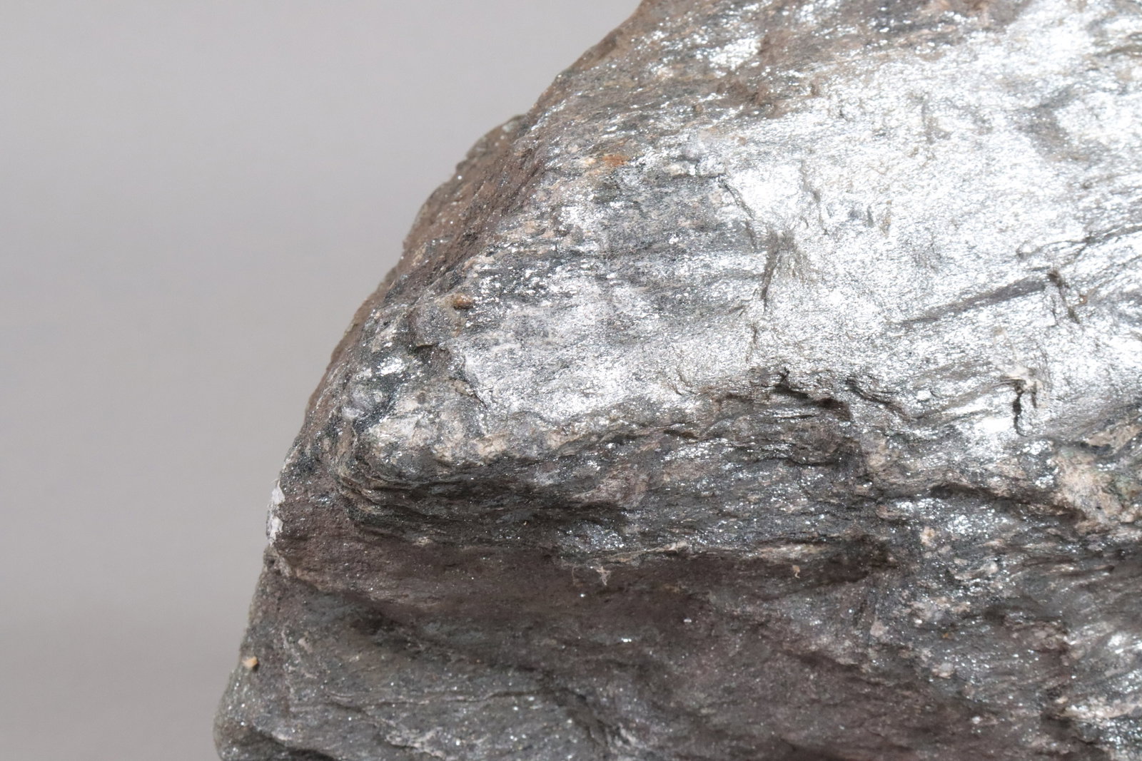 A large possibly meteorite estate - 3