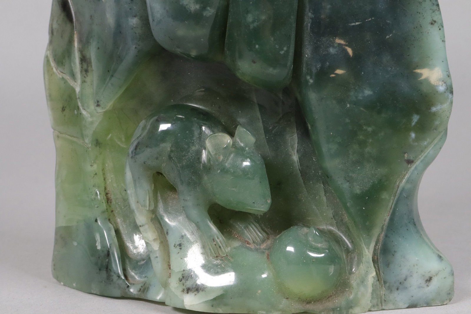 A fine carved stone - 3
