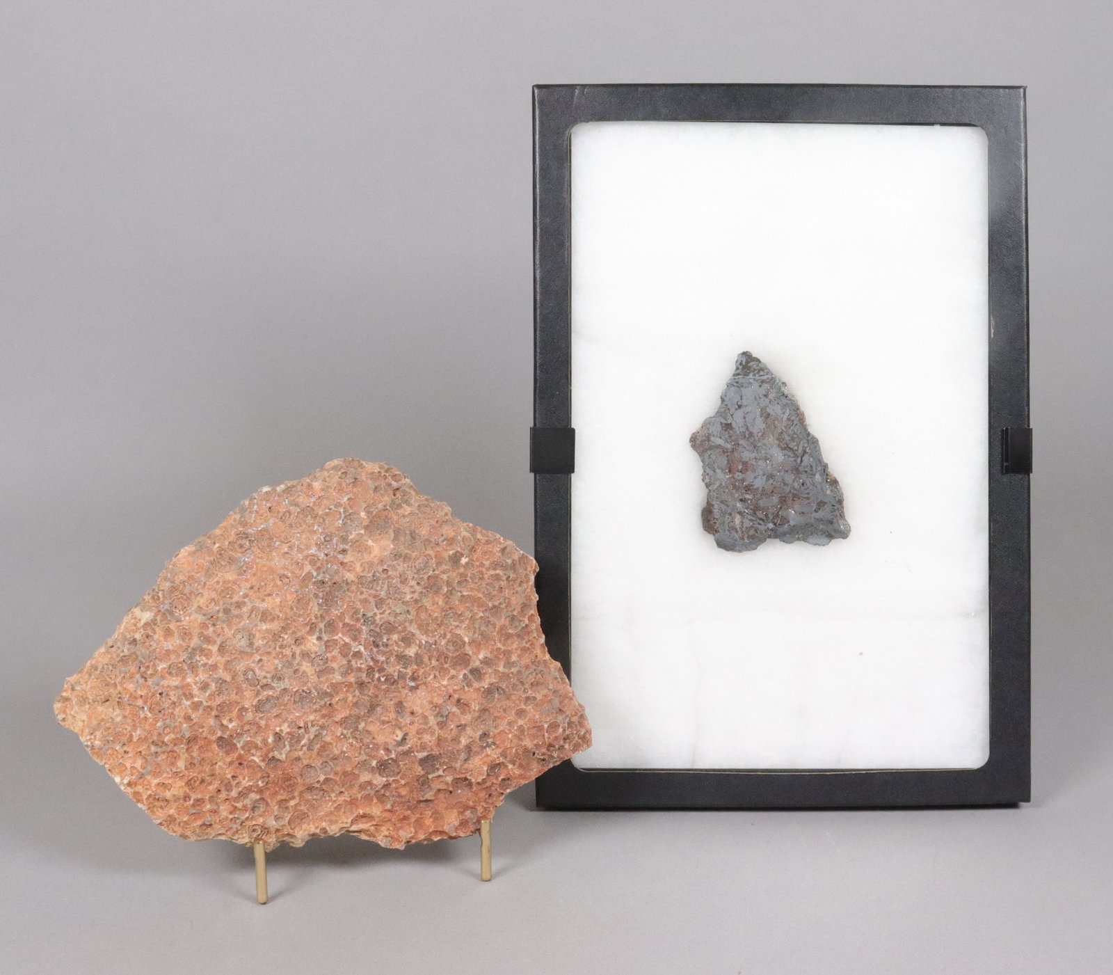 Lots possibly meteorite specimen: Lots possibly meteorite fine specimen, from an estate.
