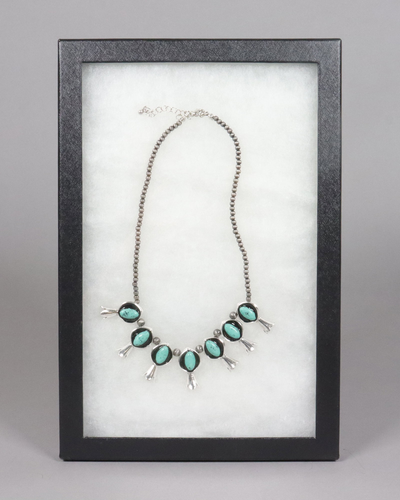 Vintage fine estate necklace: Vintage fine estate necklce.