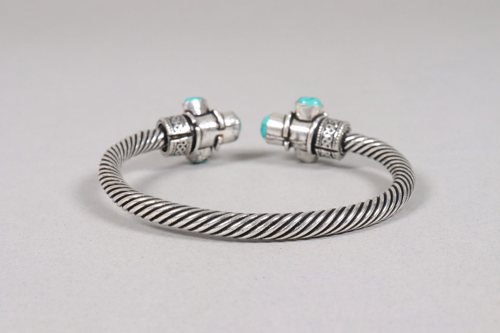 Lots fine carved bangles - 6