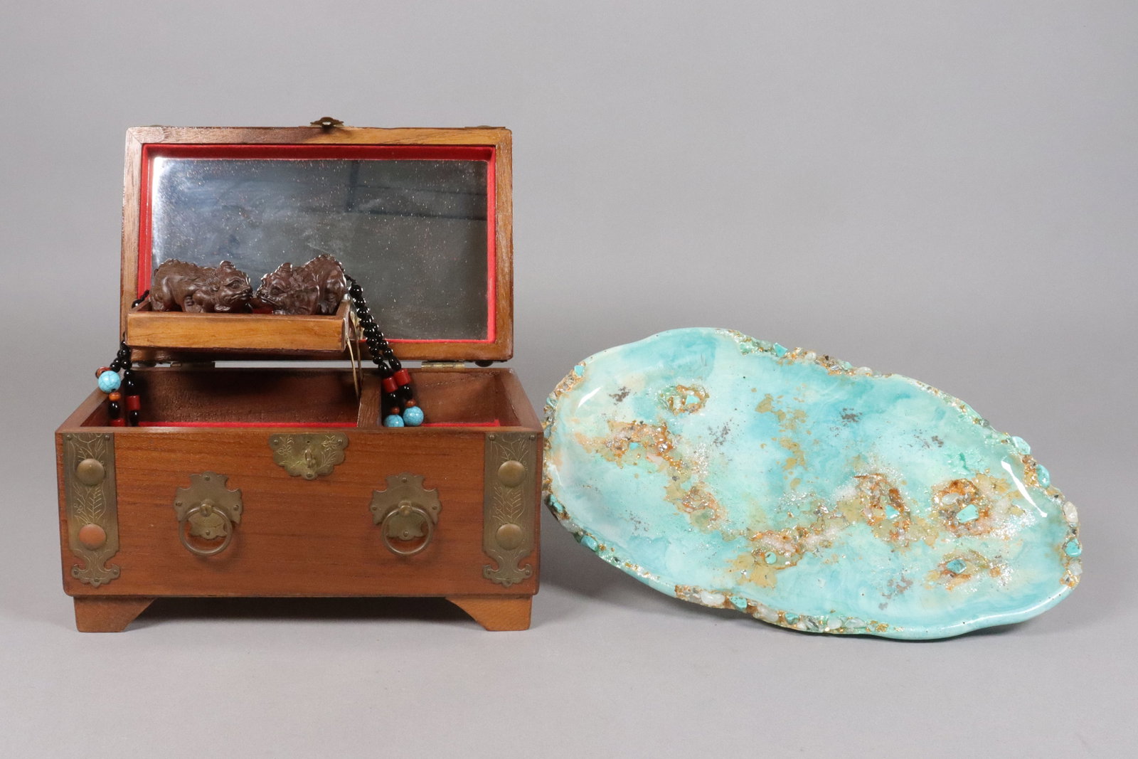 Lots fine estate items: Lots fine estate items.