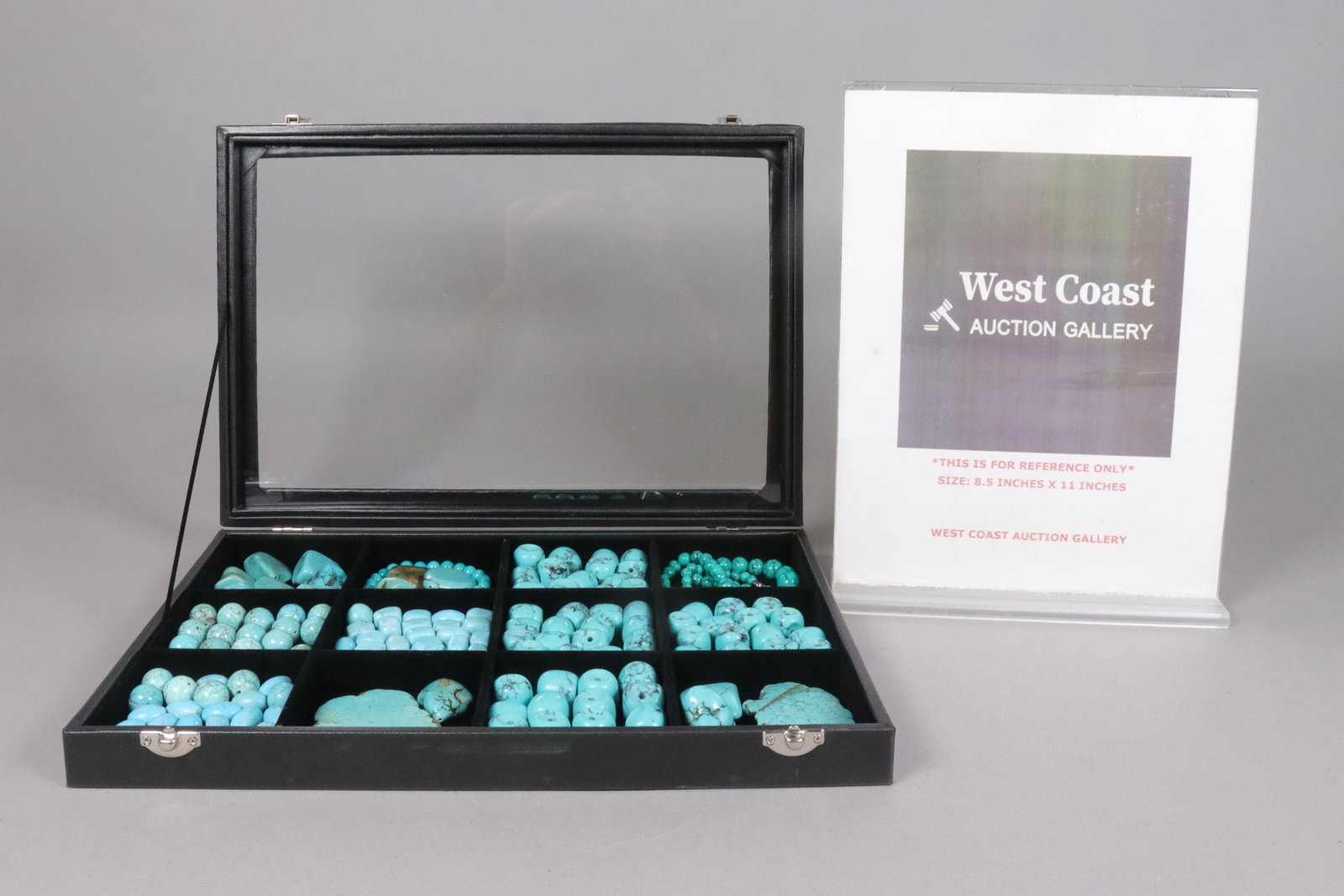 Lots turquoise beaded items - 2