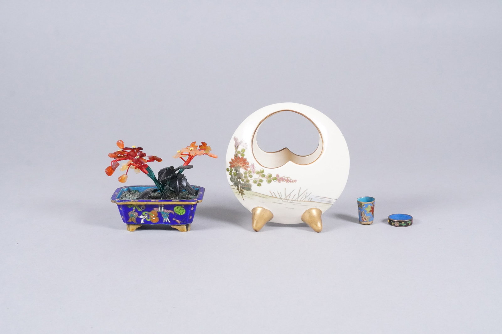 Lots Asian decorative items - 3