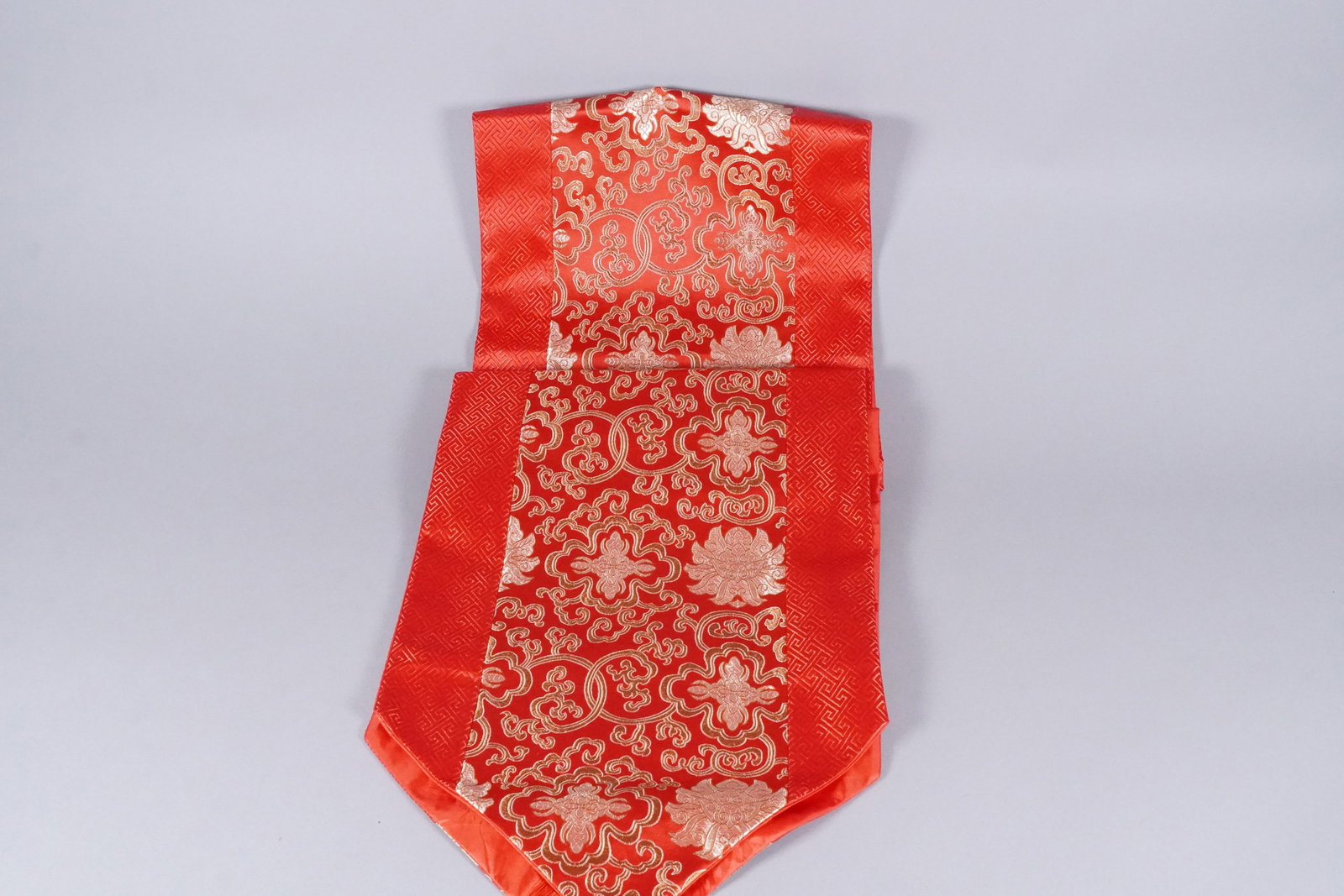 Lots Asian items - 8