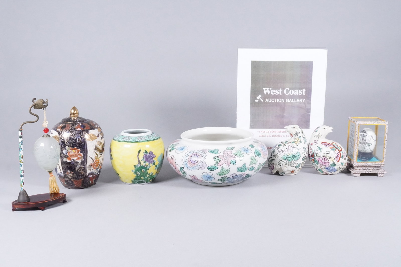 Lots Asian decorative items - 2