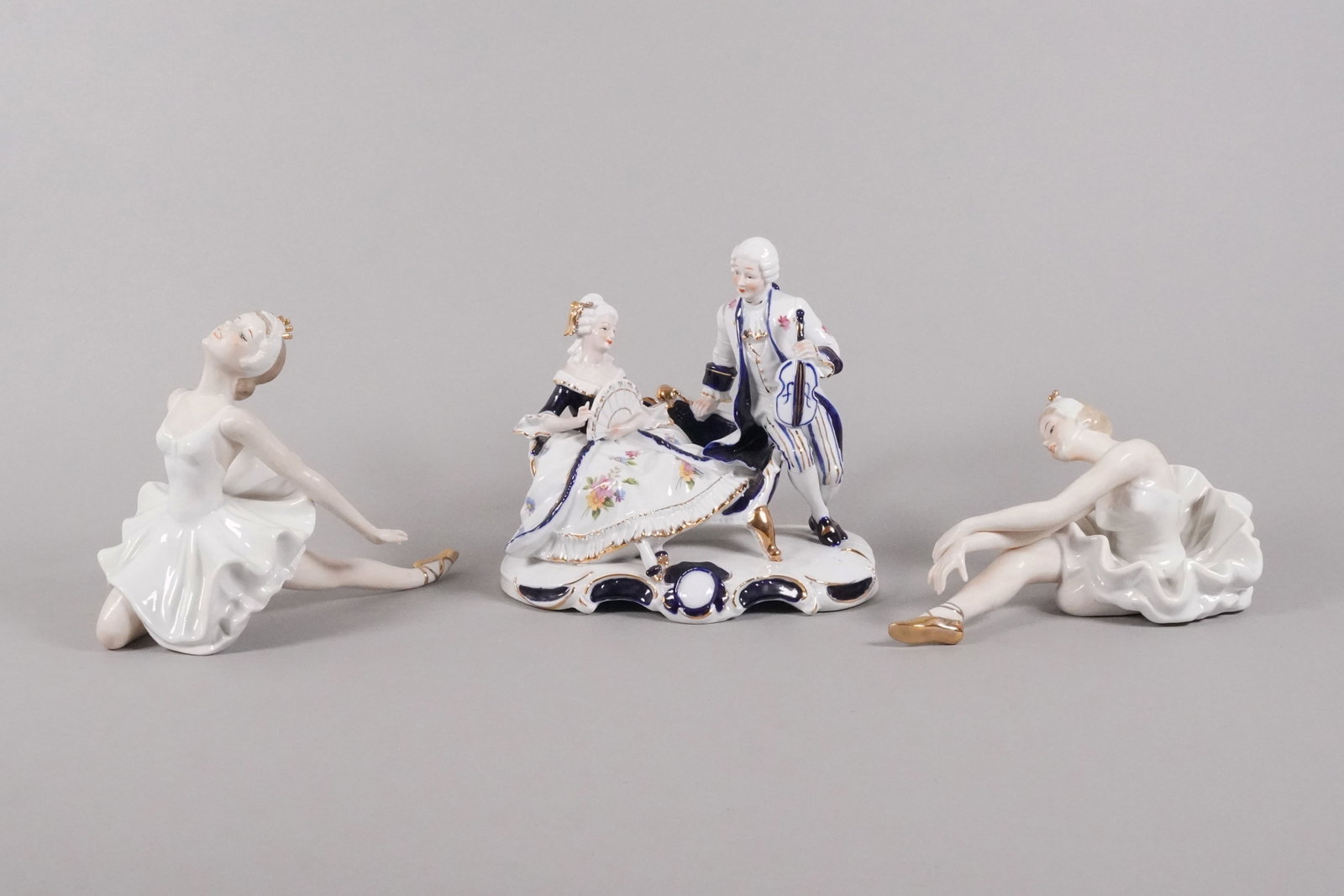 Lots vintage porcelain figures: Lots vintage porcelain figures. Largest H: 8" x W: 8."