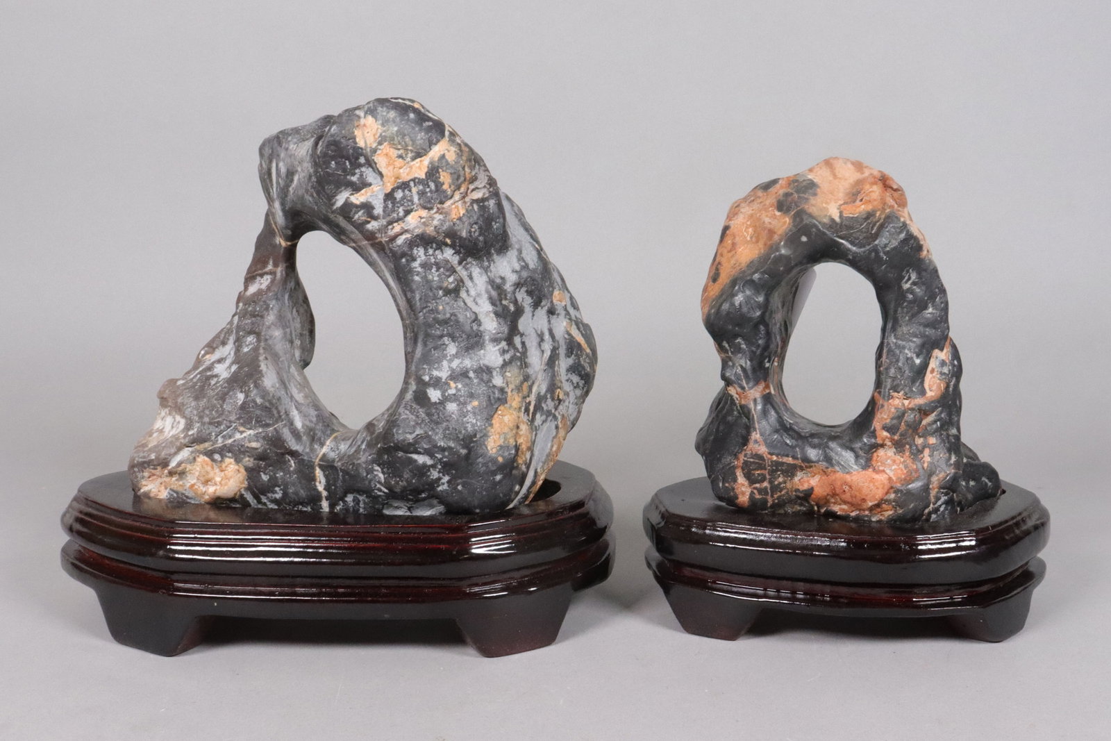 Lots Chinese stone boulders: Lots Chinese stone boulders, with wooden stand. Heavy in weight.