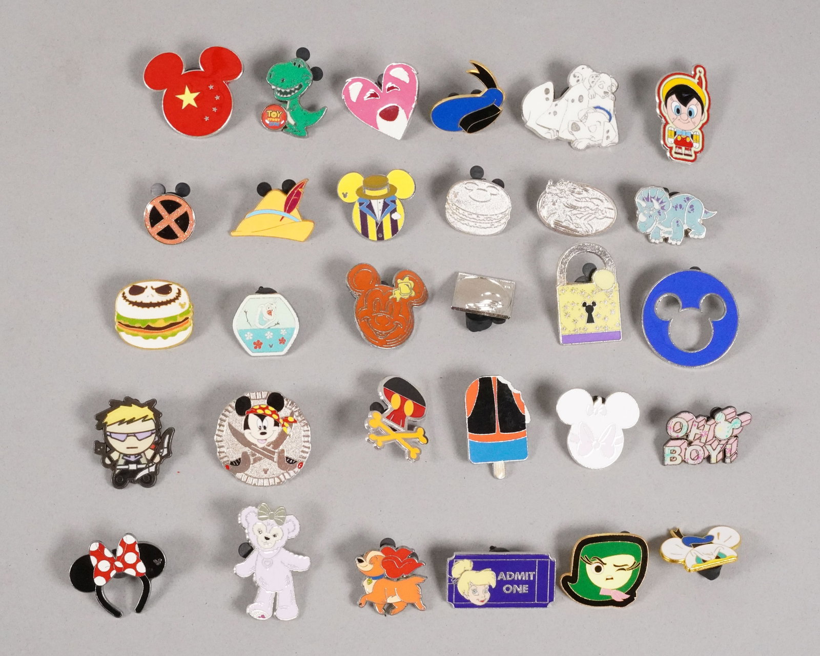Lots Disney pins: Lots Disney pins.