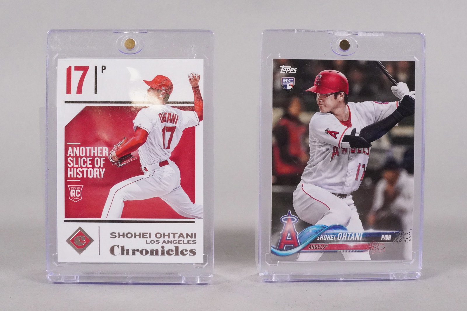 2 Shohei Ohtani cards rookie: 2 Shohei Ohtani cards, one is rookie card.