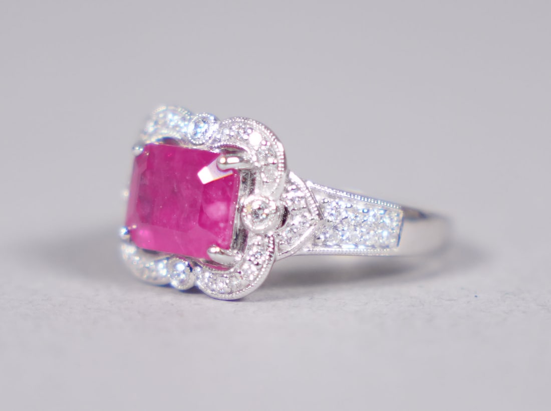 Platinum natural Burmese ruby diamond ring GIA - 5