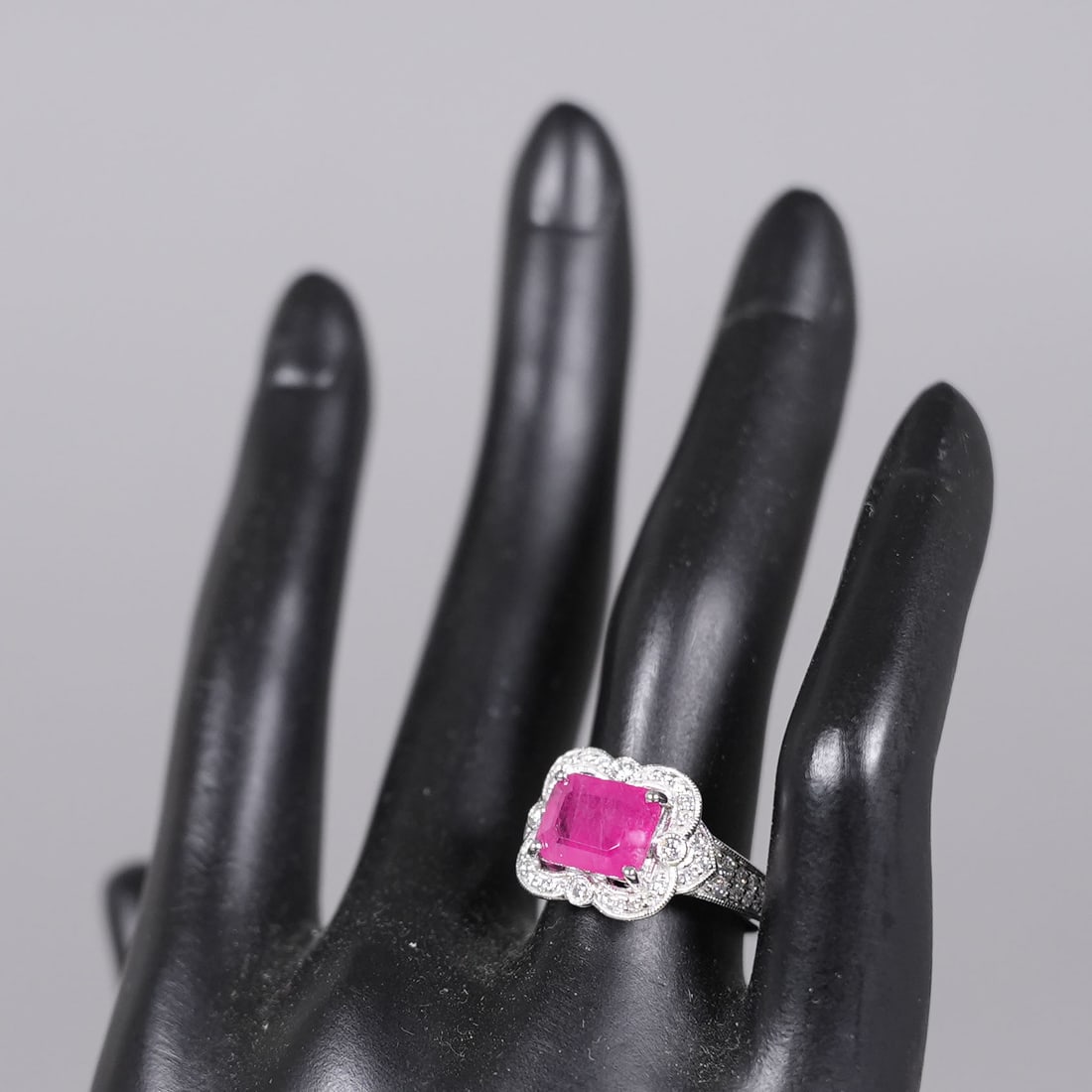 Platinum natural Burmese ruby diamond ring GIA - 6