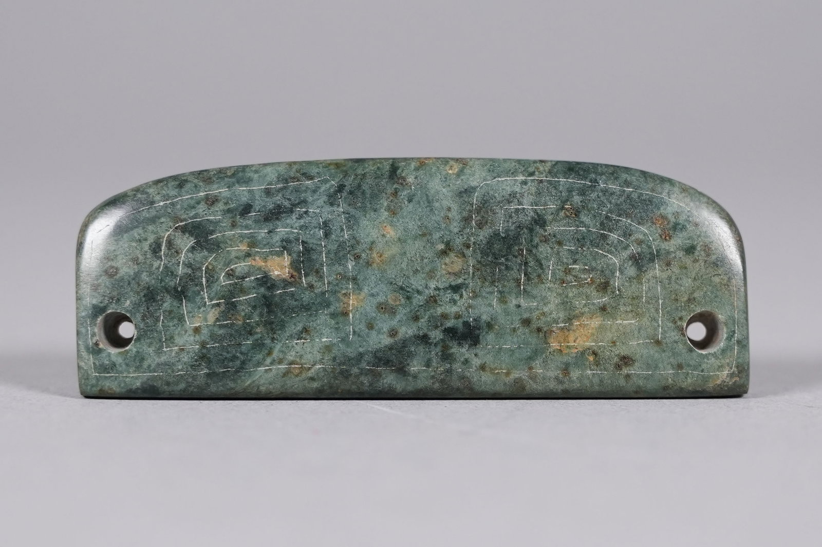 A fine jade celt: A fine jade celt. From an estate.