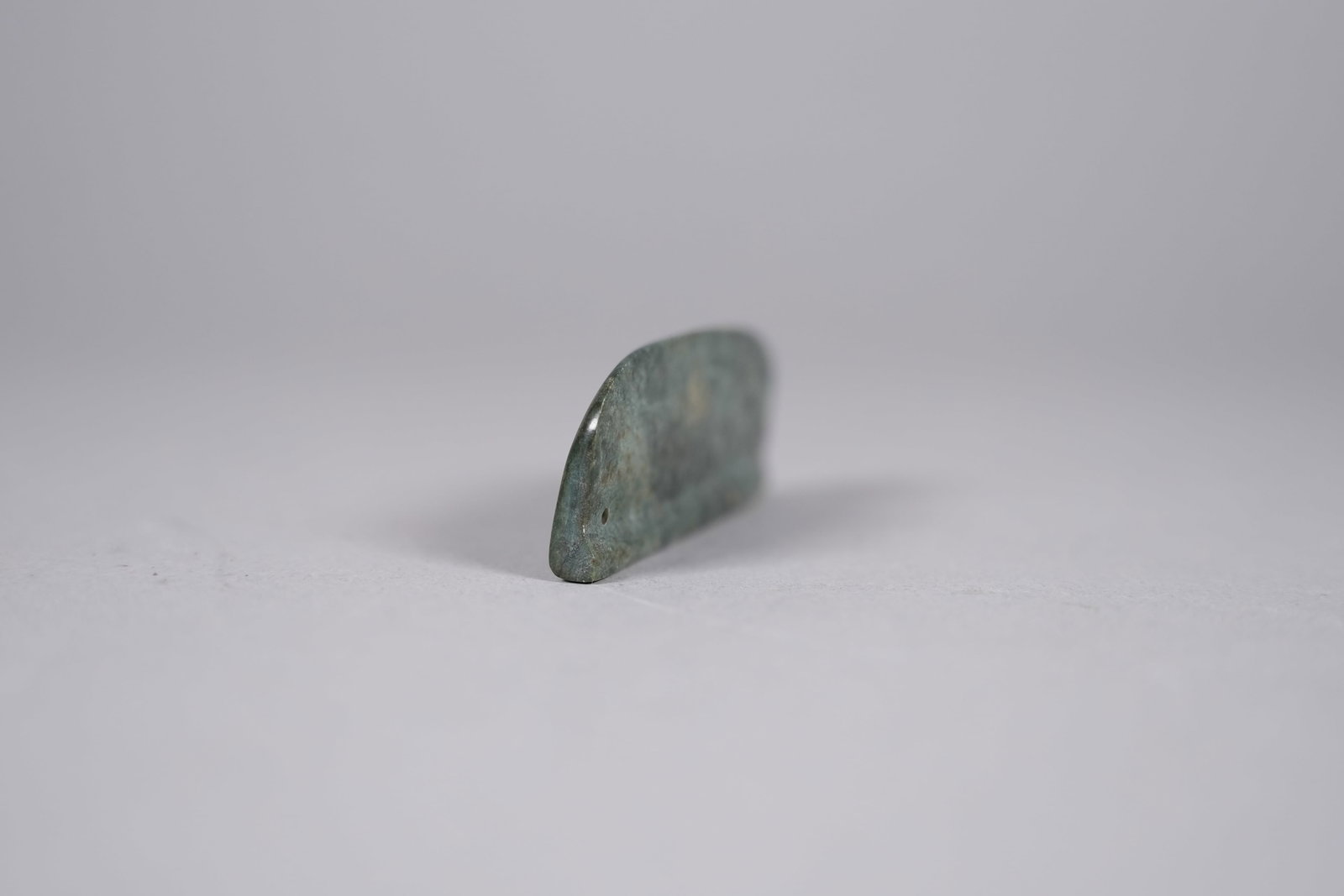 A fine jade celt - 5