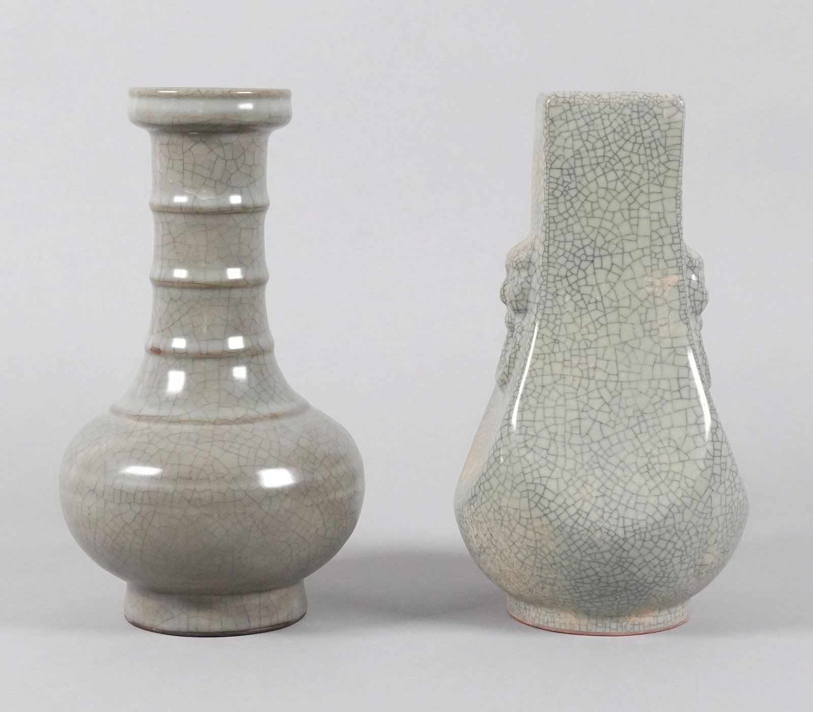 2 Chinese fine vase: 2 Chinese fine vase, largest H: 9" x W: 3."