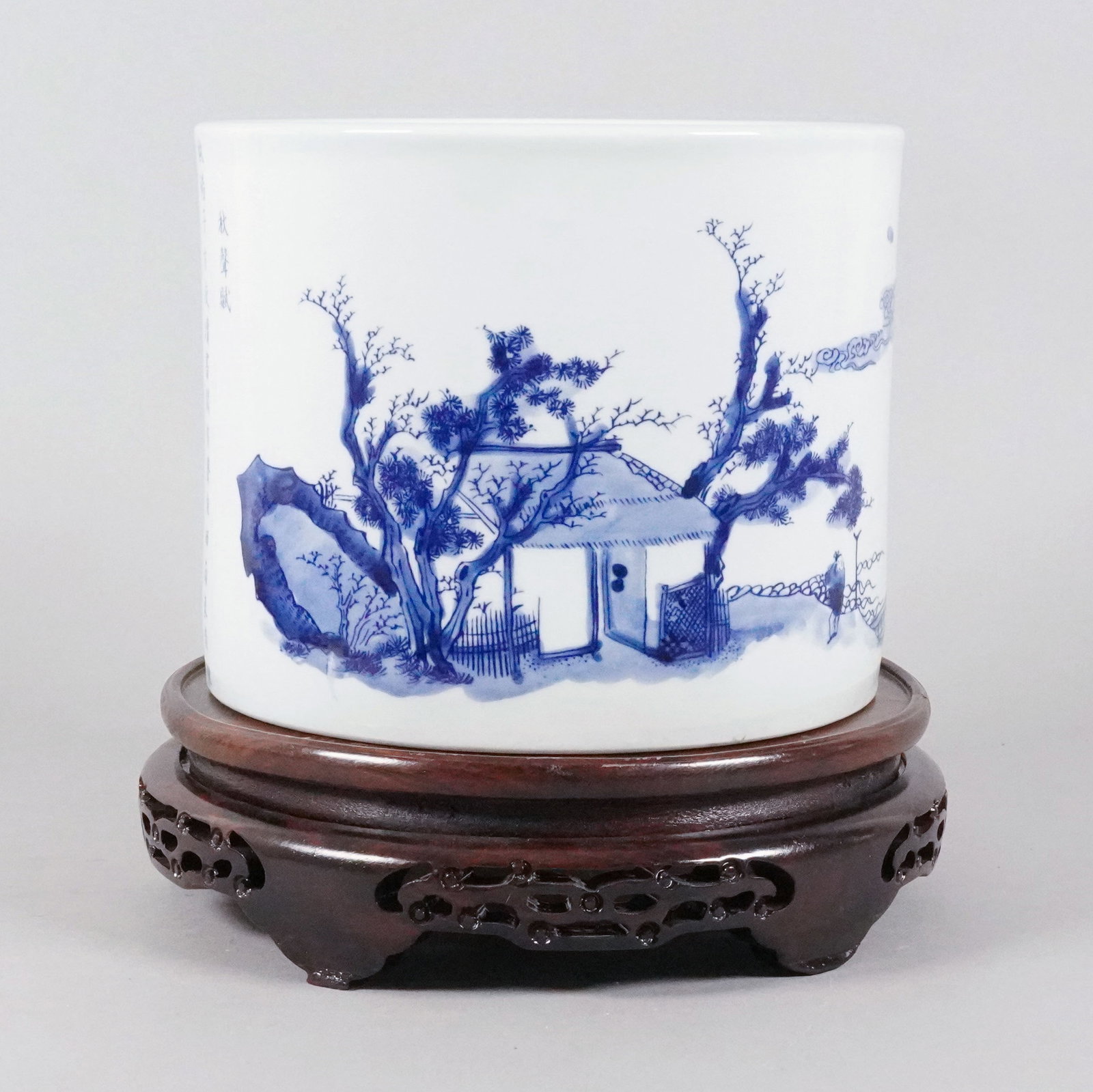 Chinese fine brush pot (1 of 5)