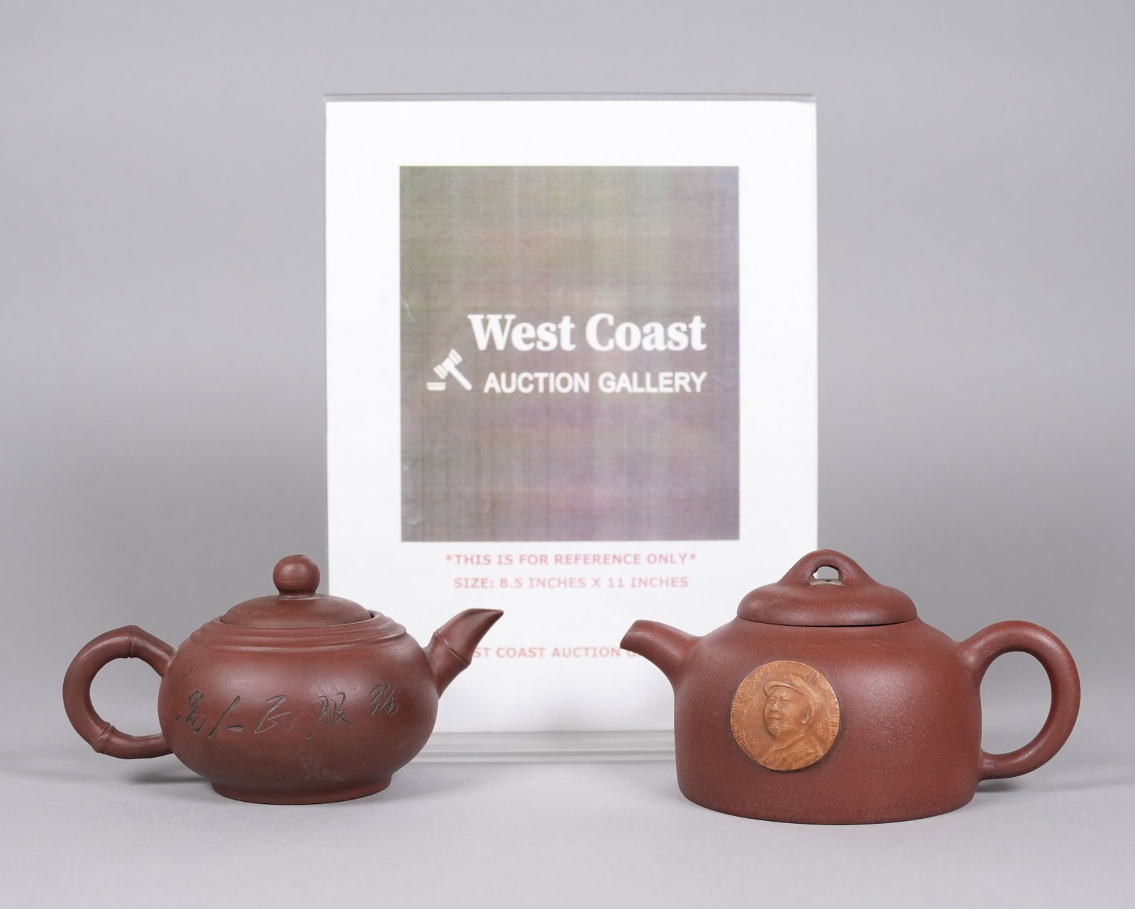 2 Chinese clay teapots - 2
