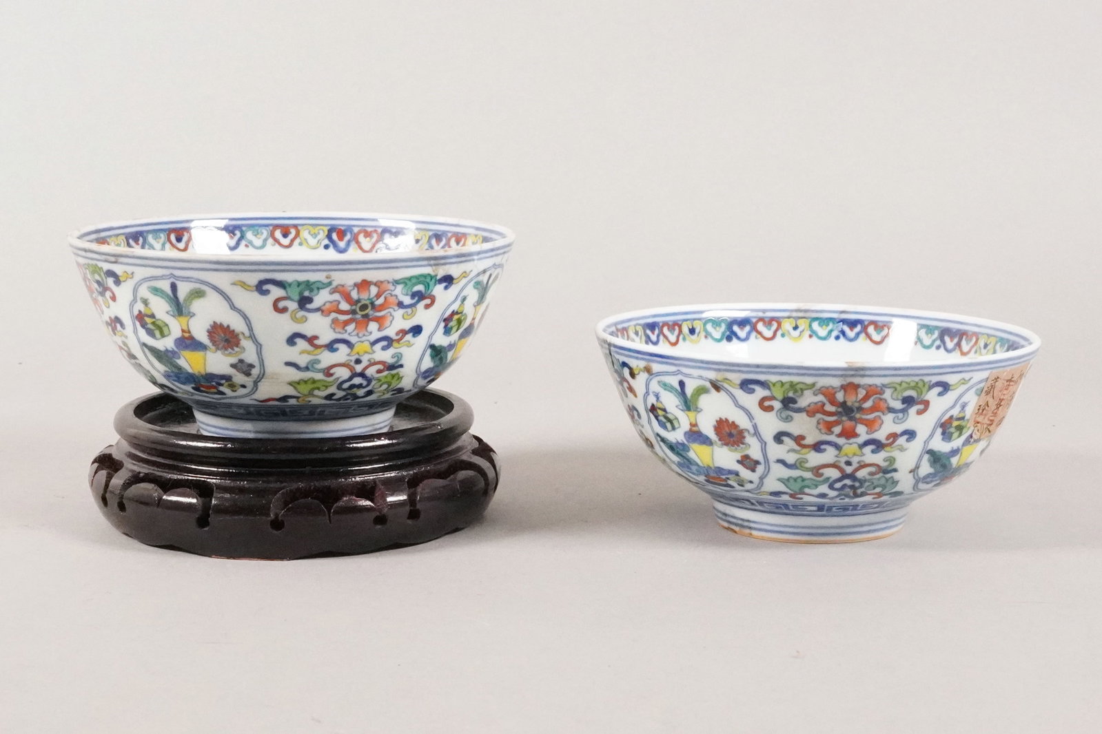 2 Chinese fine fancy bowls: 2 Chinese fine fancy bowls. Largest H: 2.5" x W: 5.5."