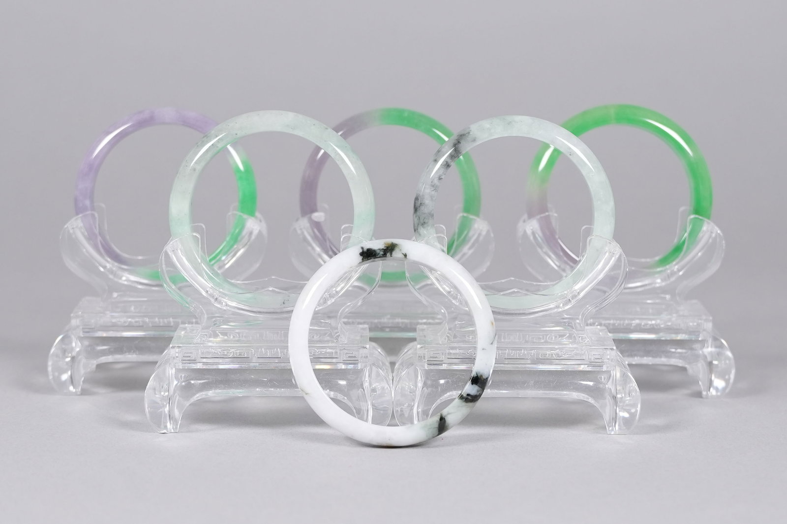 Lots Chinese apple green bangles