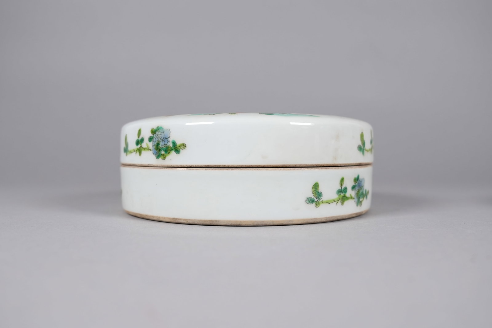 2 Chinese lidded box - 5