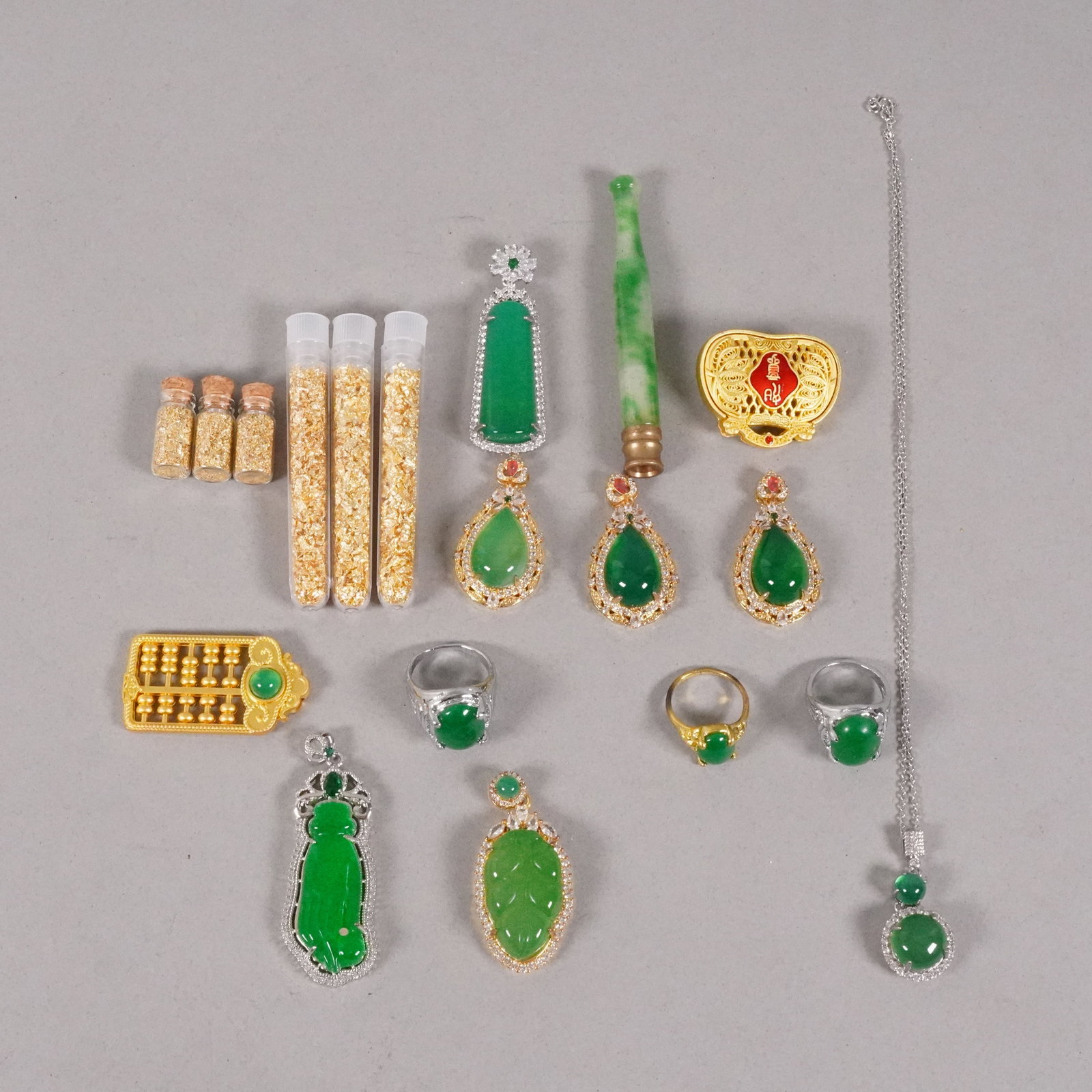 Lots Chinese apple green jewelry: Lots Chinese apple green jewelry.