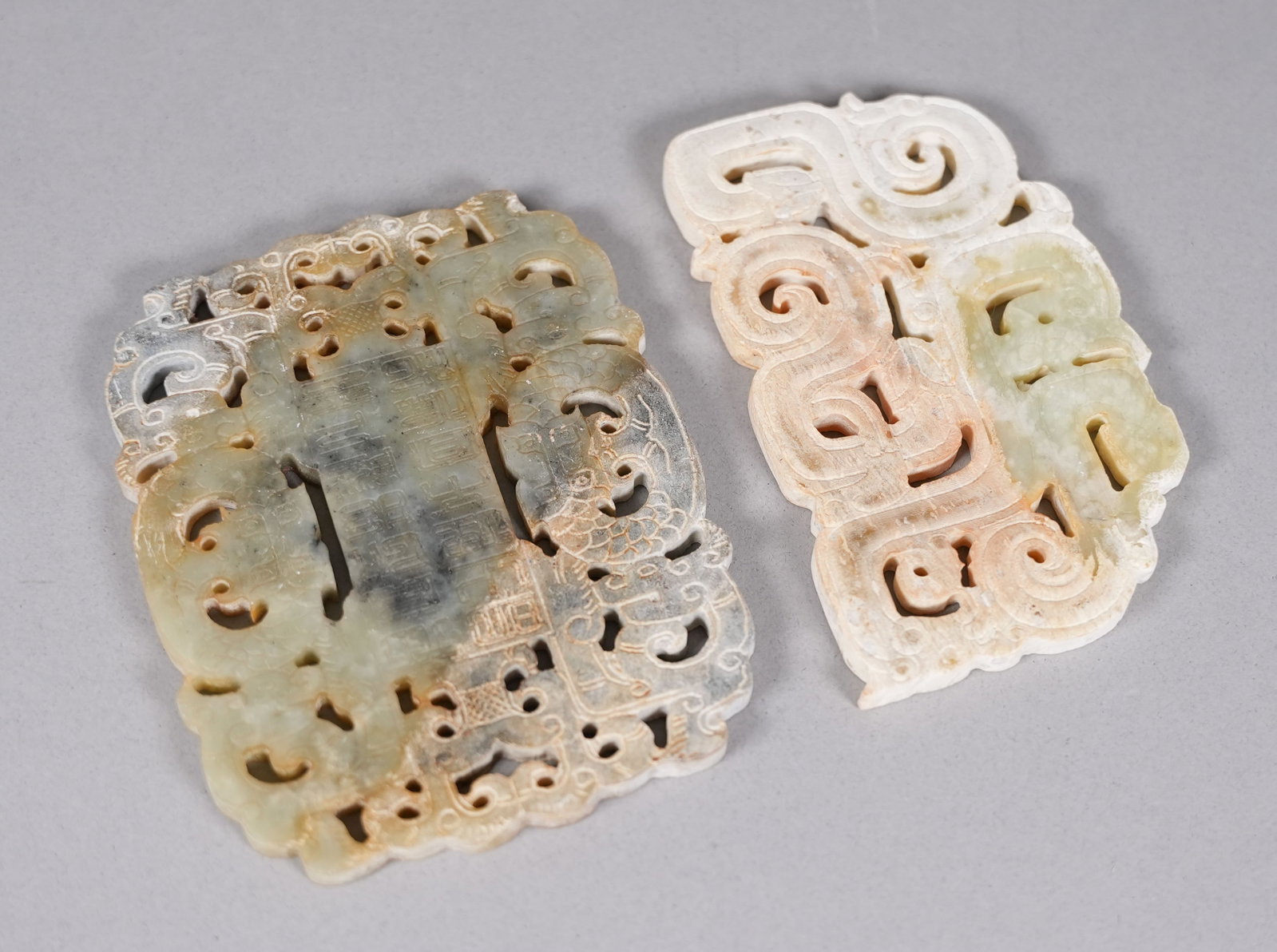 2 Chinese fine jade ornaments (1 of 7)