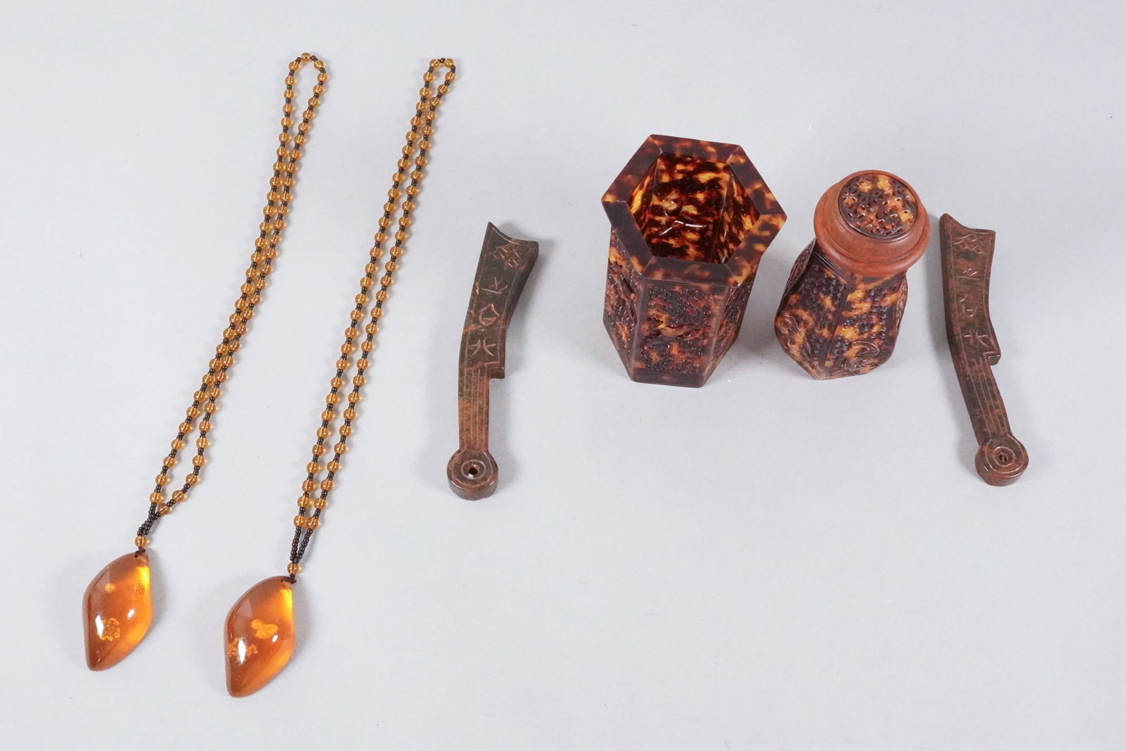 Lots Chinese fine items: Lots Chinese fine items.