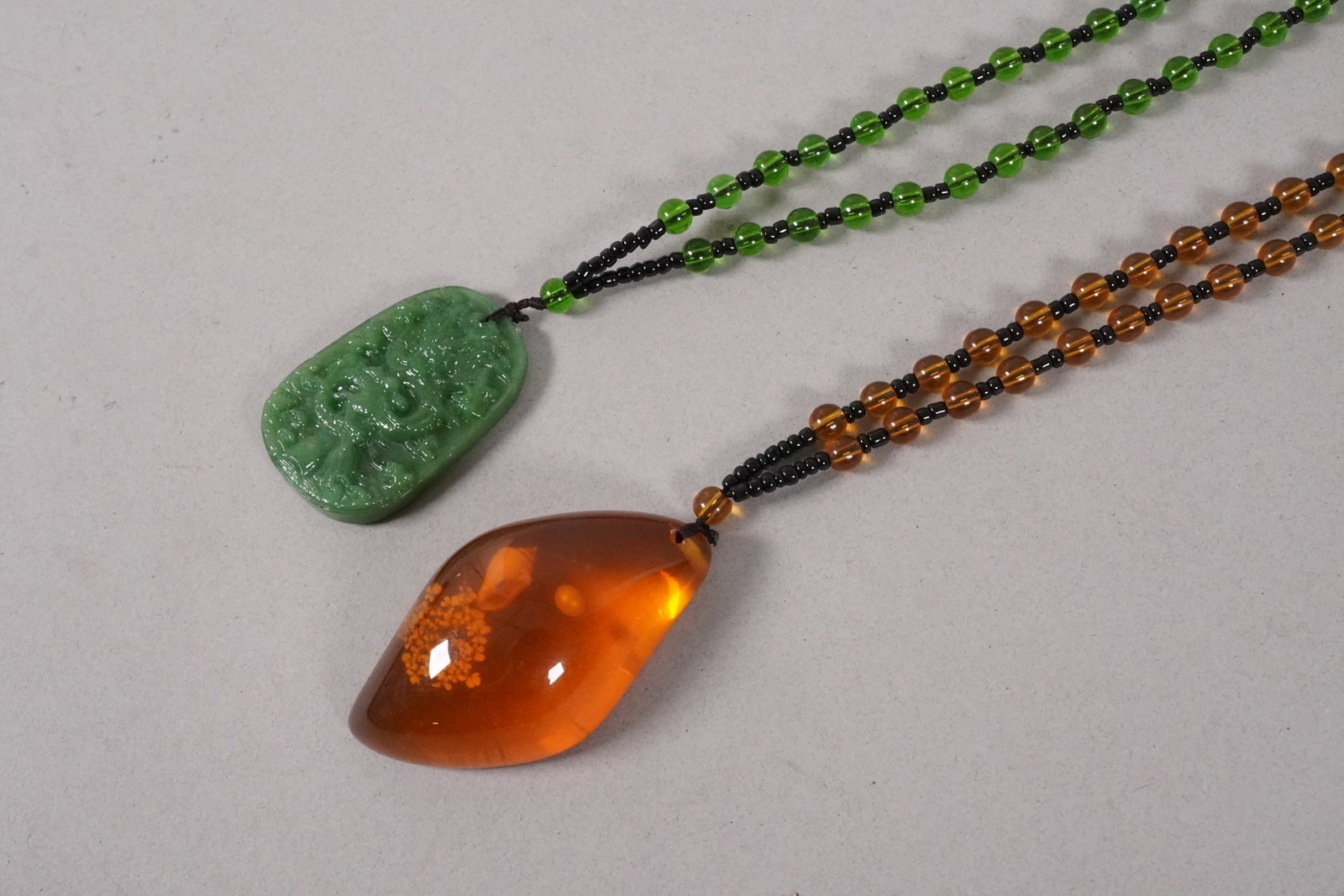 Lots Chinese necklaces - 2