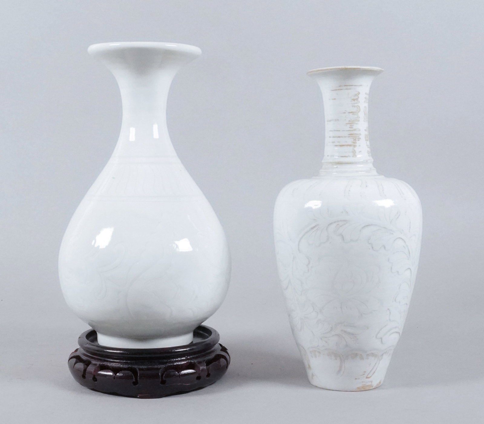 2 Chinese fine vase: 2 Chinese fine vase, largest H: 9.5" x W: 6.2."